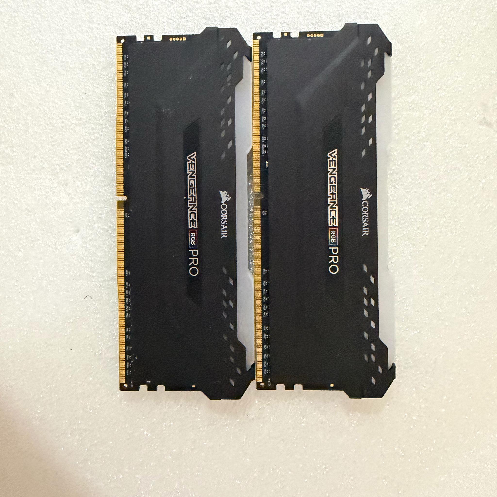 Corsair Vengeance RGB Pro 32GB CL16 3200 MT/s DDR4 Free Shipping