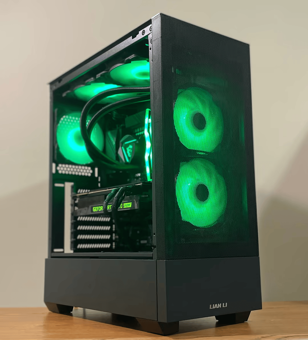 The Continental 🏨/ RTX 2070 Super 8GB, i5 10400 Gaming PC