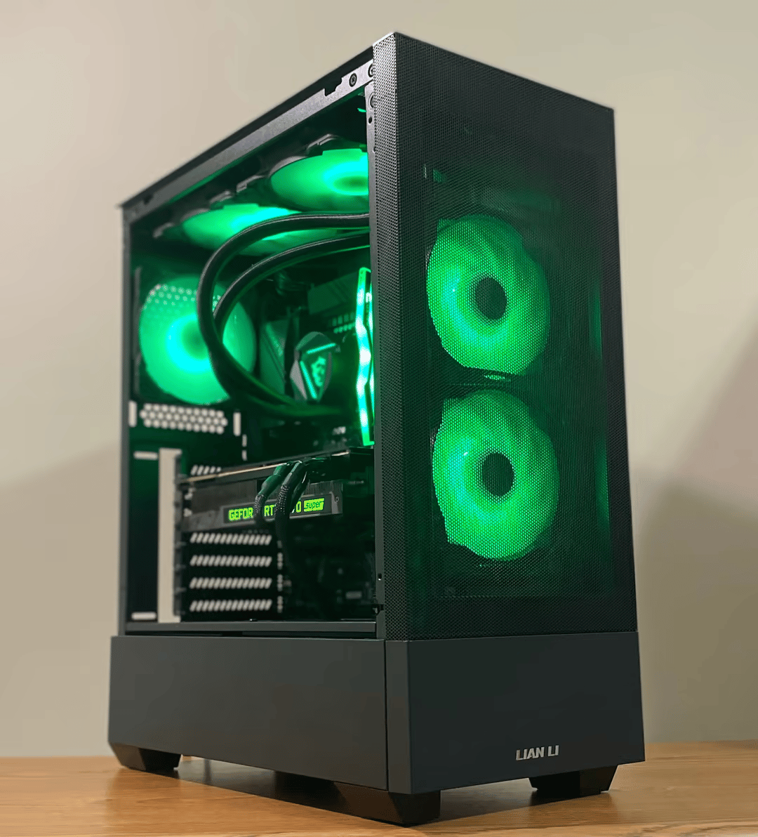 The Continental 🏨/ RTX 2070 Super 8GB, i5 10400 Gaming PC