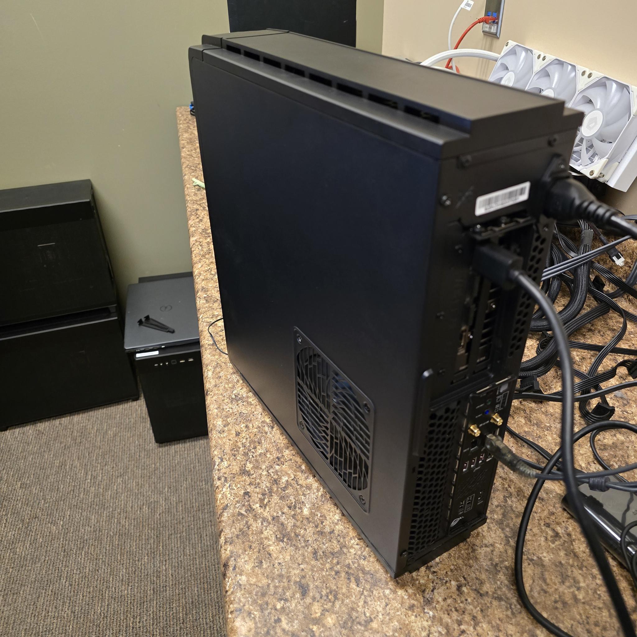 Ryzen 7 7700x - 4060ti | Raven Box