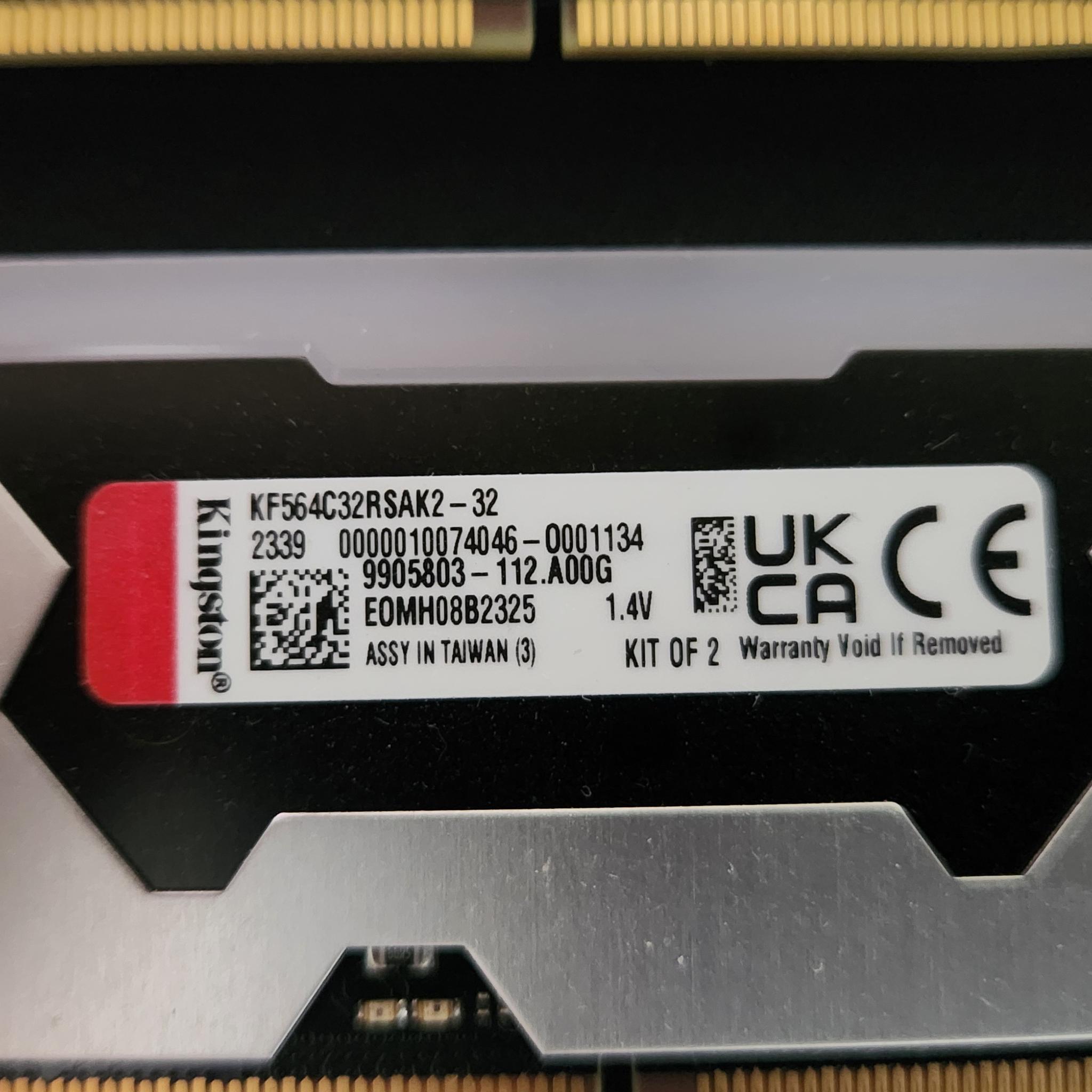 Kingston FURY Renegade/ RGB 32GB (2x16GB)/ 6400MT/s DDR5