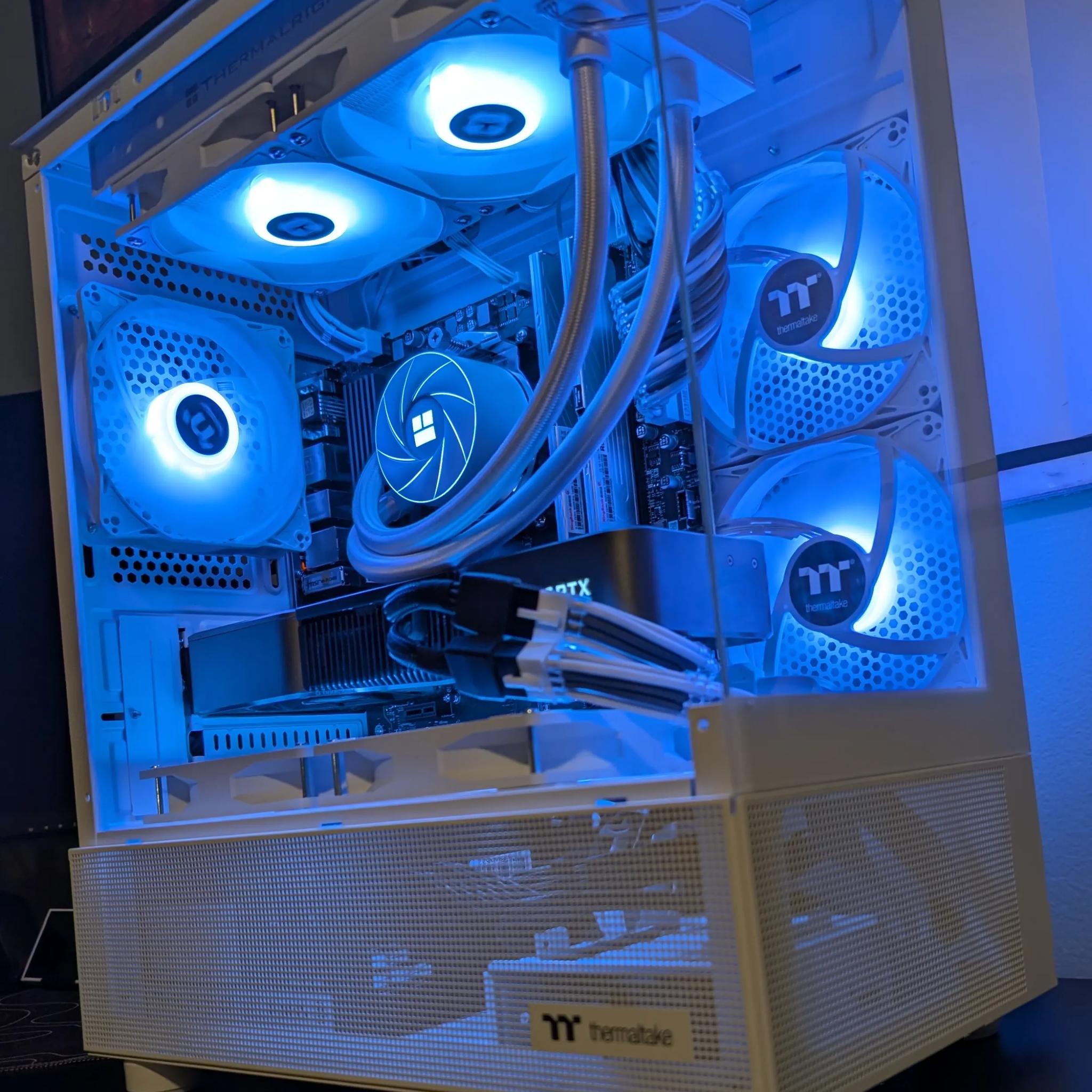 Compact High Perf Gamer - RTX 3080ti | R 7 5700x3d | 32 GB DDR4 3600 | 1 TB NVME