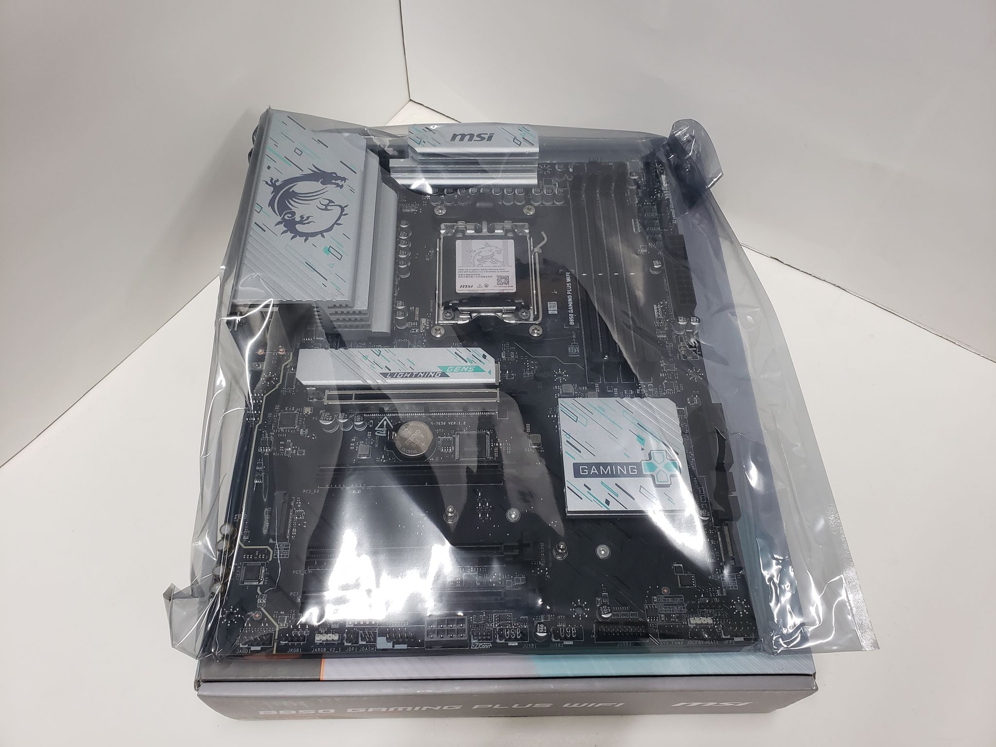 Mobo/RAM combo sale! MSI B850 + 16GB DDR5 CL38 (2x 8GB)