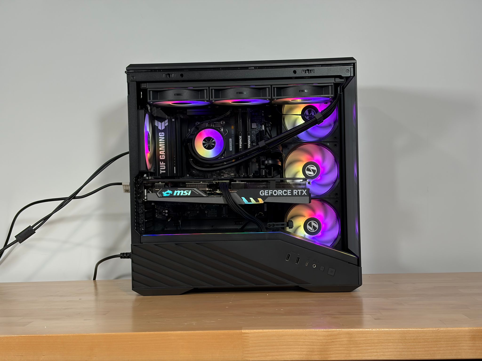 RTX 4070 Ryzen 5 7600x Gaming PC