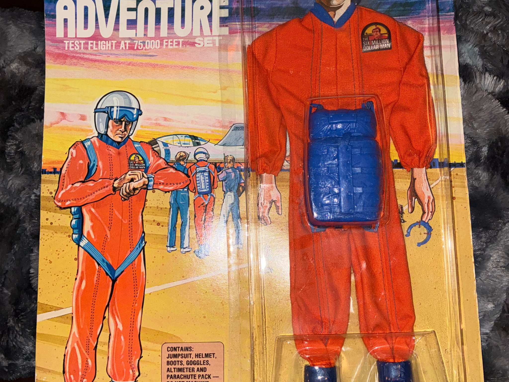 6 Million Dollar Man #1 outfit