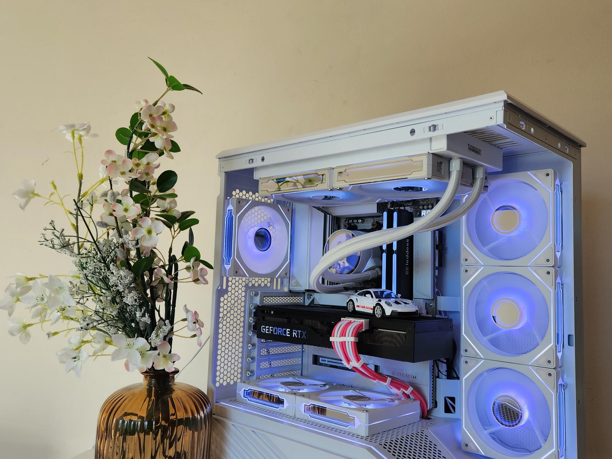 Black Friday / Cyber Monday | RTX 3080 | Ryzen 7 9700x | 32GB DDR5 | 1TB NVMe | Gaming pc
