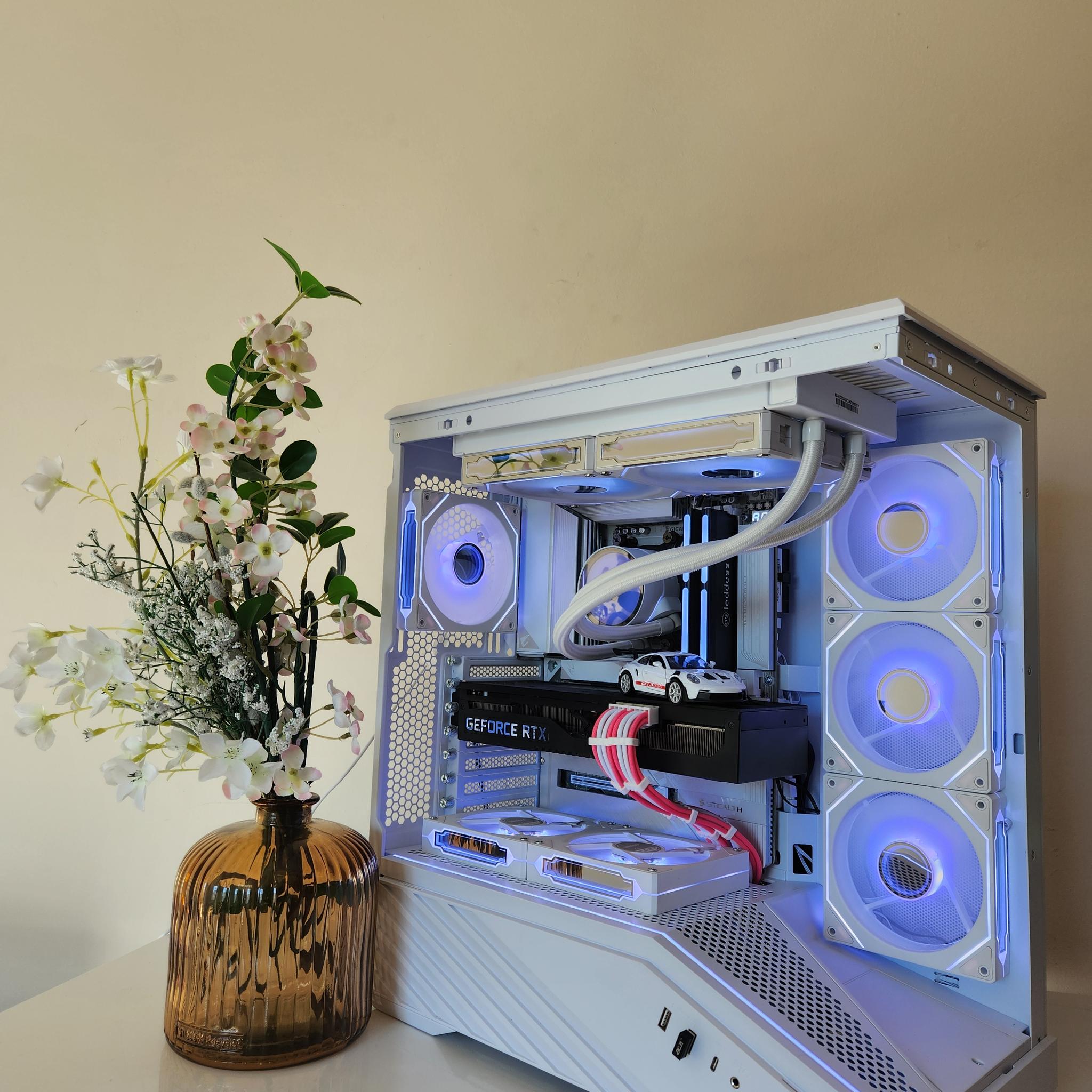 Black Friday / Cyber Monday | RTX 3080 | Ryzen 7 9700x | 32GB DDR5 | 1TB NVMe | Gaming pc
