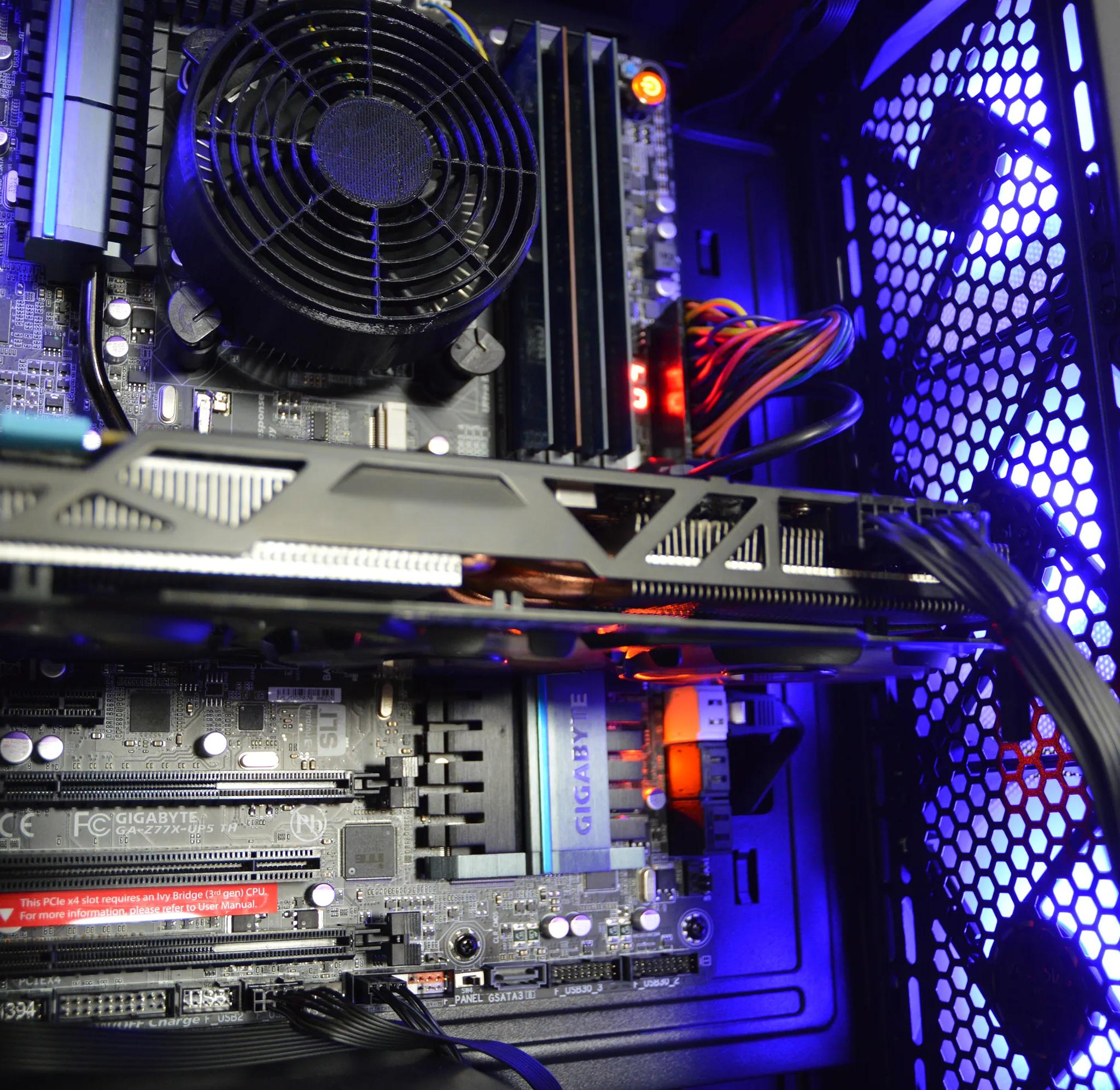 ⚫️🟣| Charcoal Violet | GTX 770 | INTEL i7-3770 | 16GB DDR3 RAM | 512GB SSD |