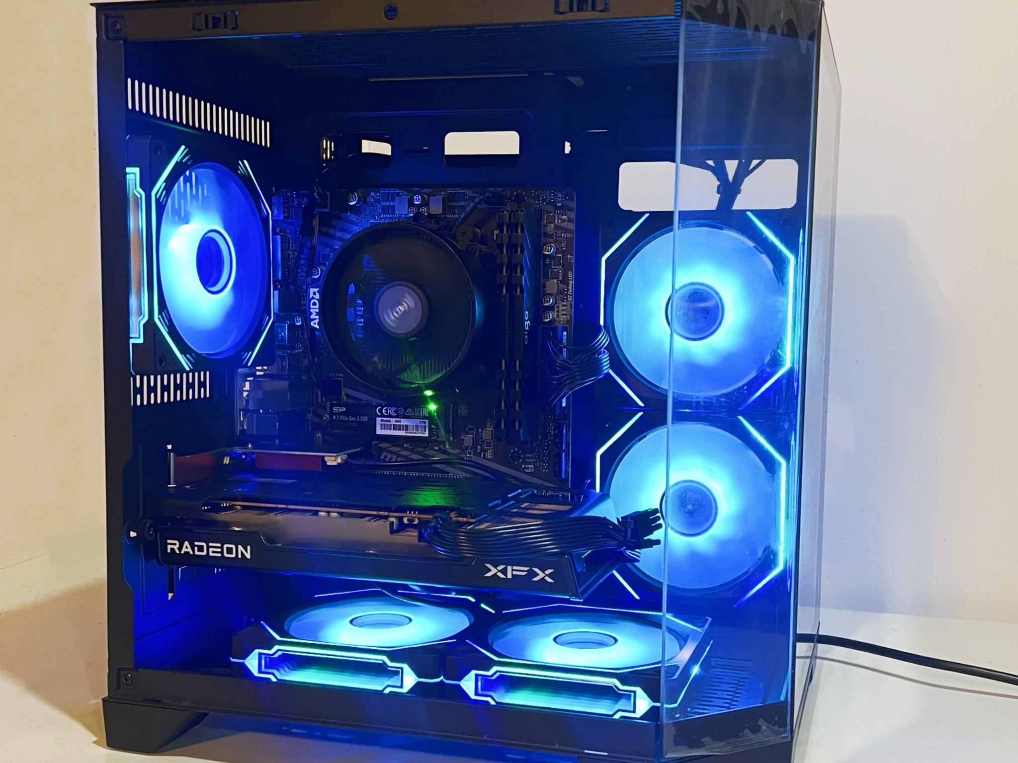 🔥SALE🔥 R5-5600|RX 6600|1TB M.2|16GB RAM-DeepHuo Brand NEW Pre-Built PC