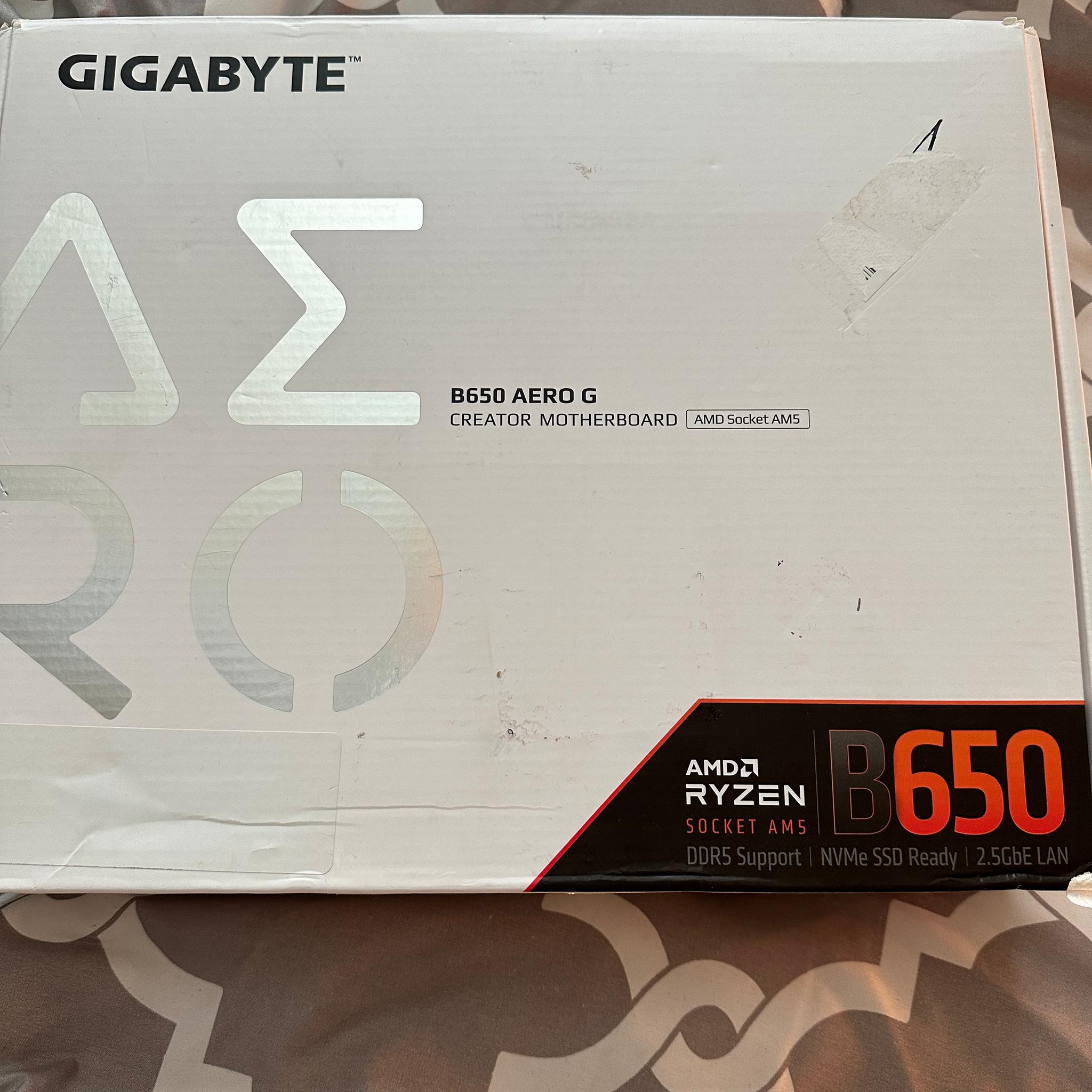 BUNDLE!! Ryzen 5 7600x, 32GB RAM, B650 Aero G Motherboard!!