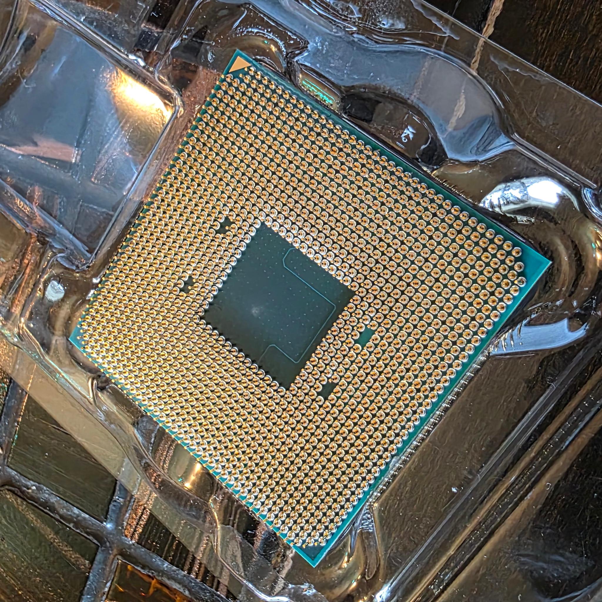 AMD Ryzen 3 3200G
