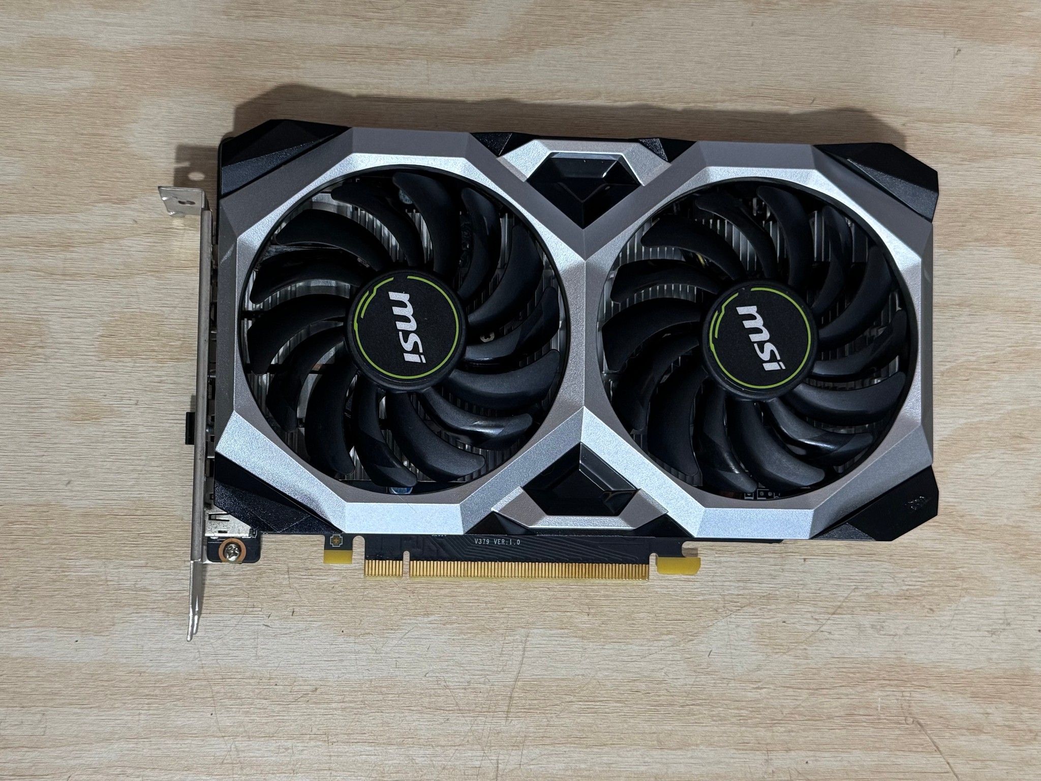 MSI GeForce GTX 1660 VENTUS XS OC