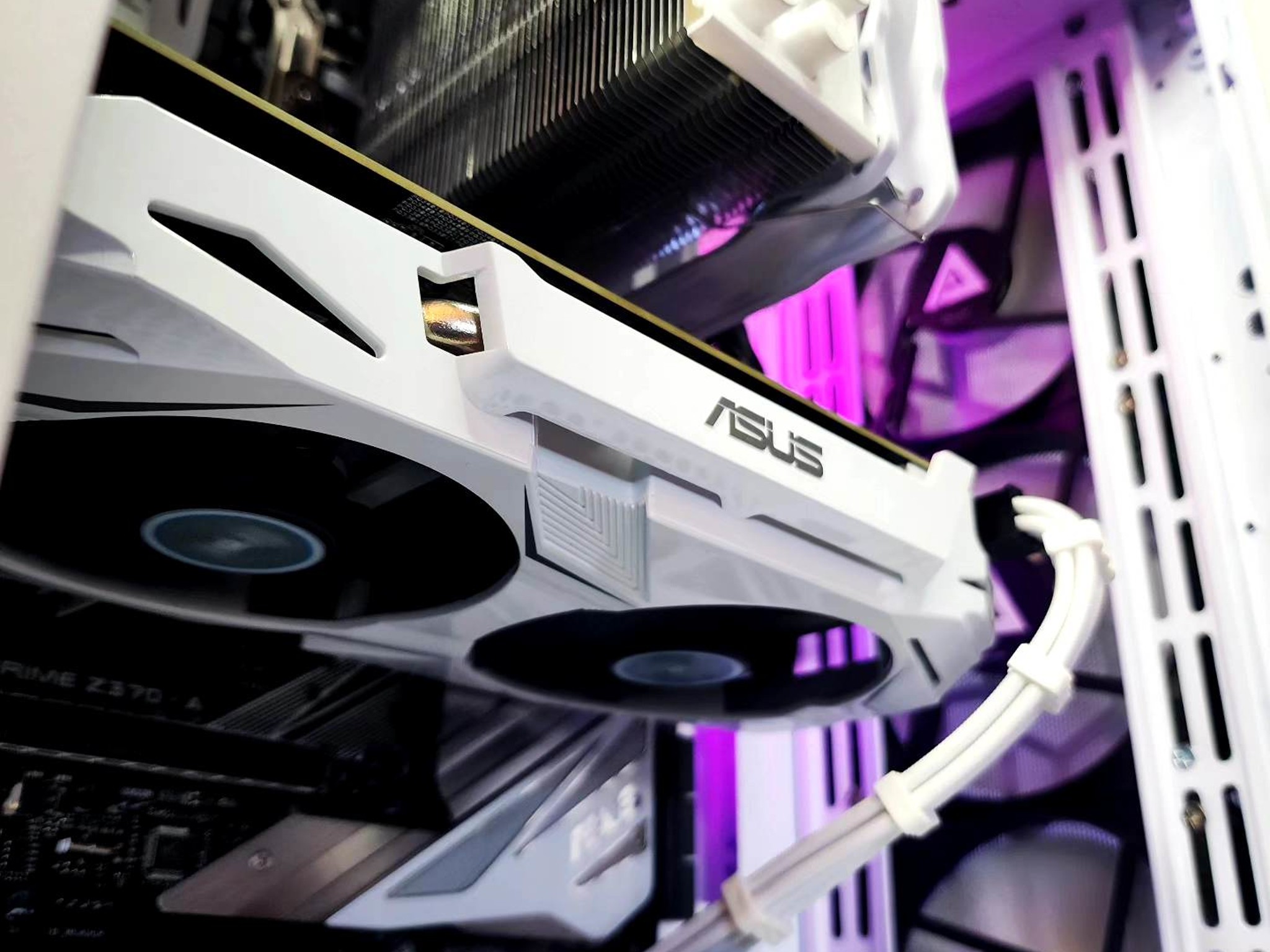 🤍💜🤍 ASUS GTX 1060 6G // Intel Core i7 8700K // Pinnacle 16GB 3600MHz // WD Blue 1TB NVMe