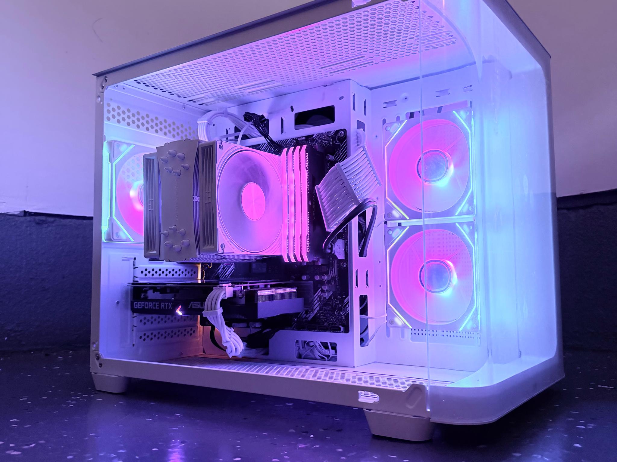 🌕"Moonlit Glacier"❄️ | 1440p Gaming | Ryzen 7 5800X | RTX 3060 12GB | 32GB Ram | 1TB+1GB Dram SSD
