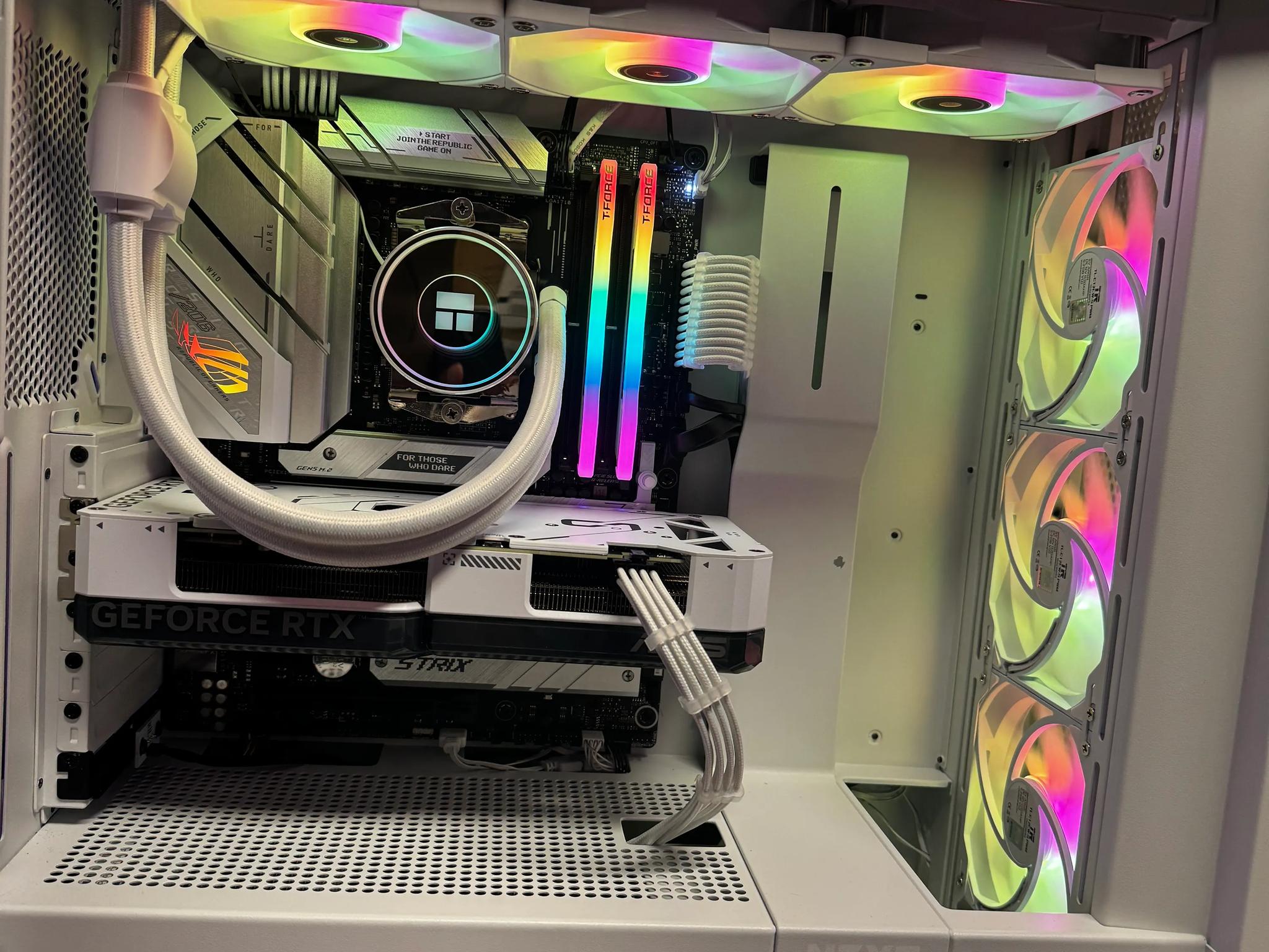 [White Wolf] || Ryzen 5 7600X + RTX 4070 12GB w/ 32GB DDR5 & 2TB NVMe SSD