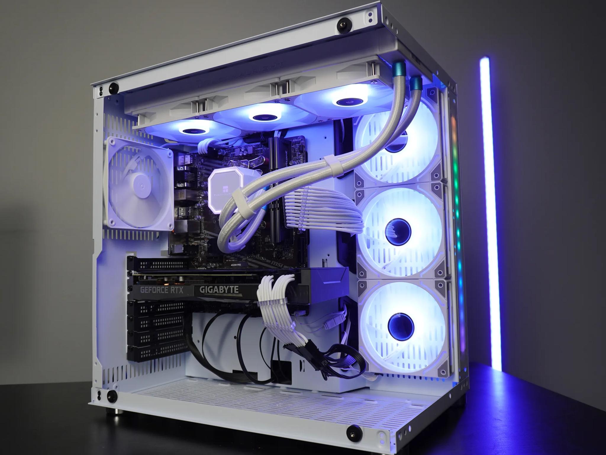 🤍ARCTIC TUNDRA🖤 1080p/1440p 💚 RTX 3070 8GB 🧡 Ryzen 5 5600 | 32GB DDR4 | 1TB NVME | WIFI