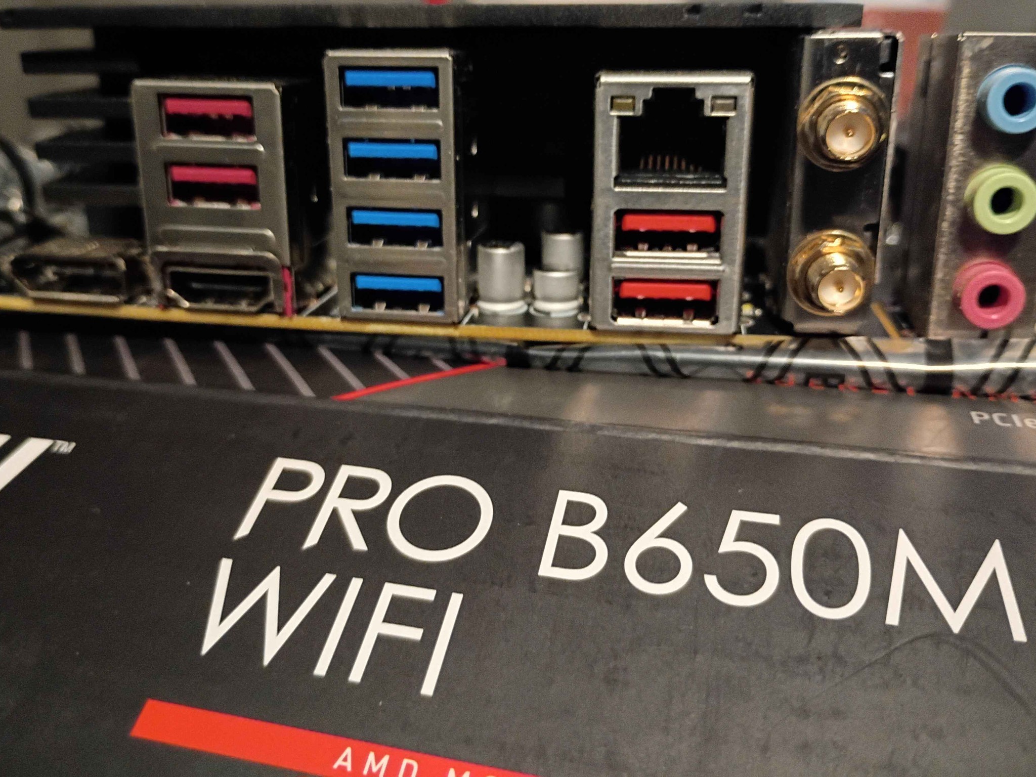 MSI PRO B650M-A WIFI