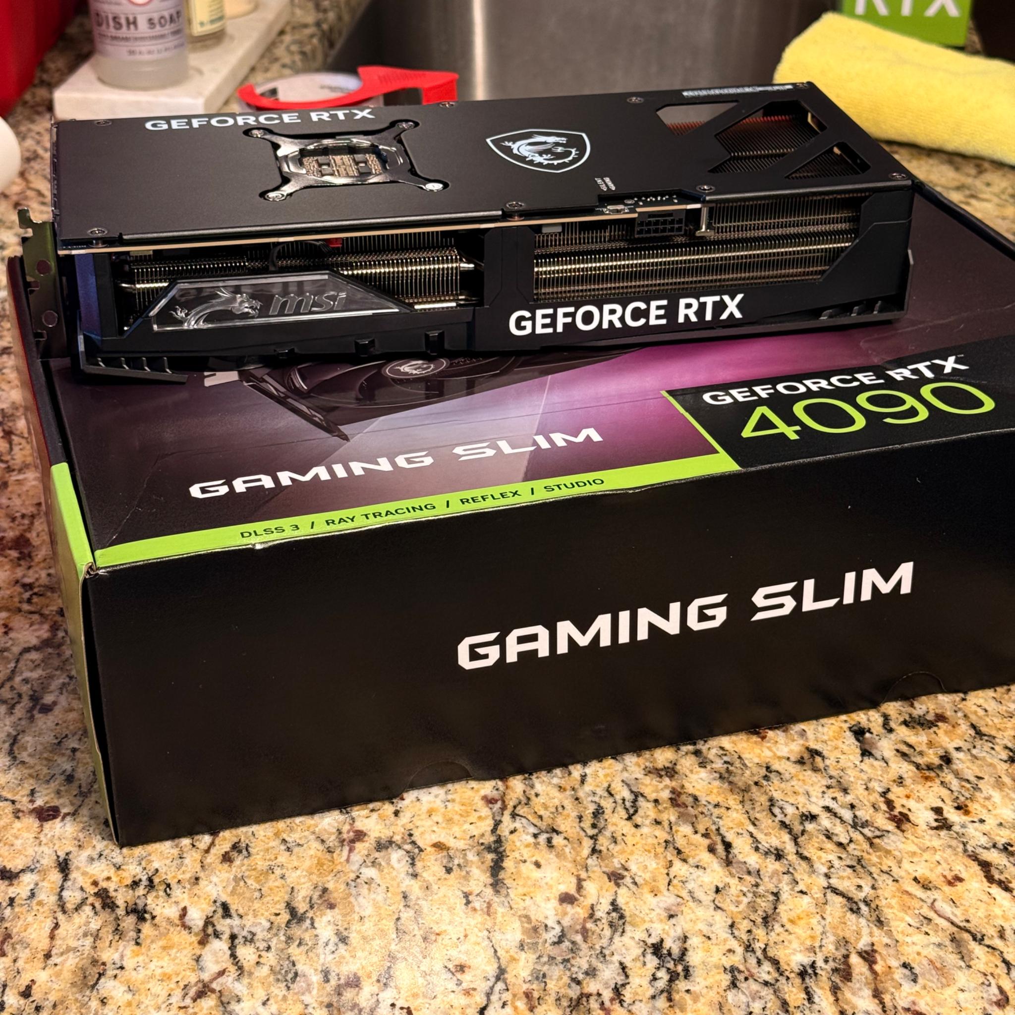 4090 - MSI Gaming Slim - Like New Barely Used