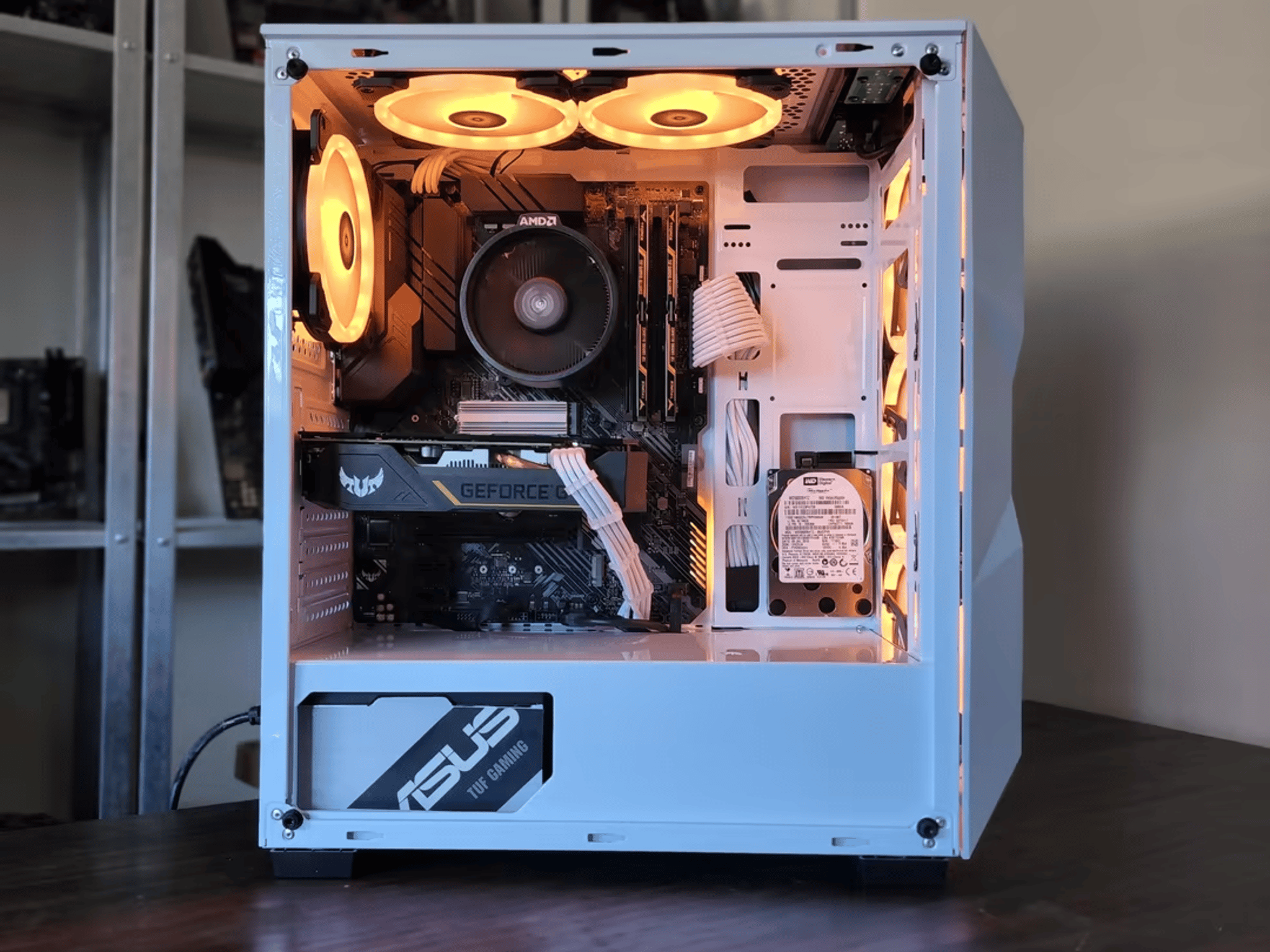 AMD Ryzen 5 3500 // ASUS TUF 1650 // TUF Gaming 16GB 3600MHz