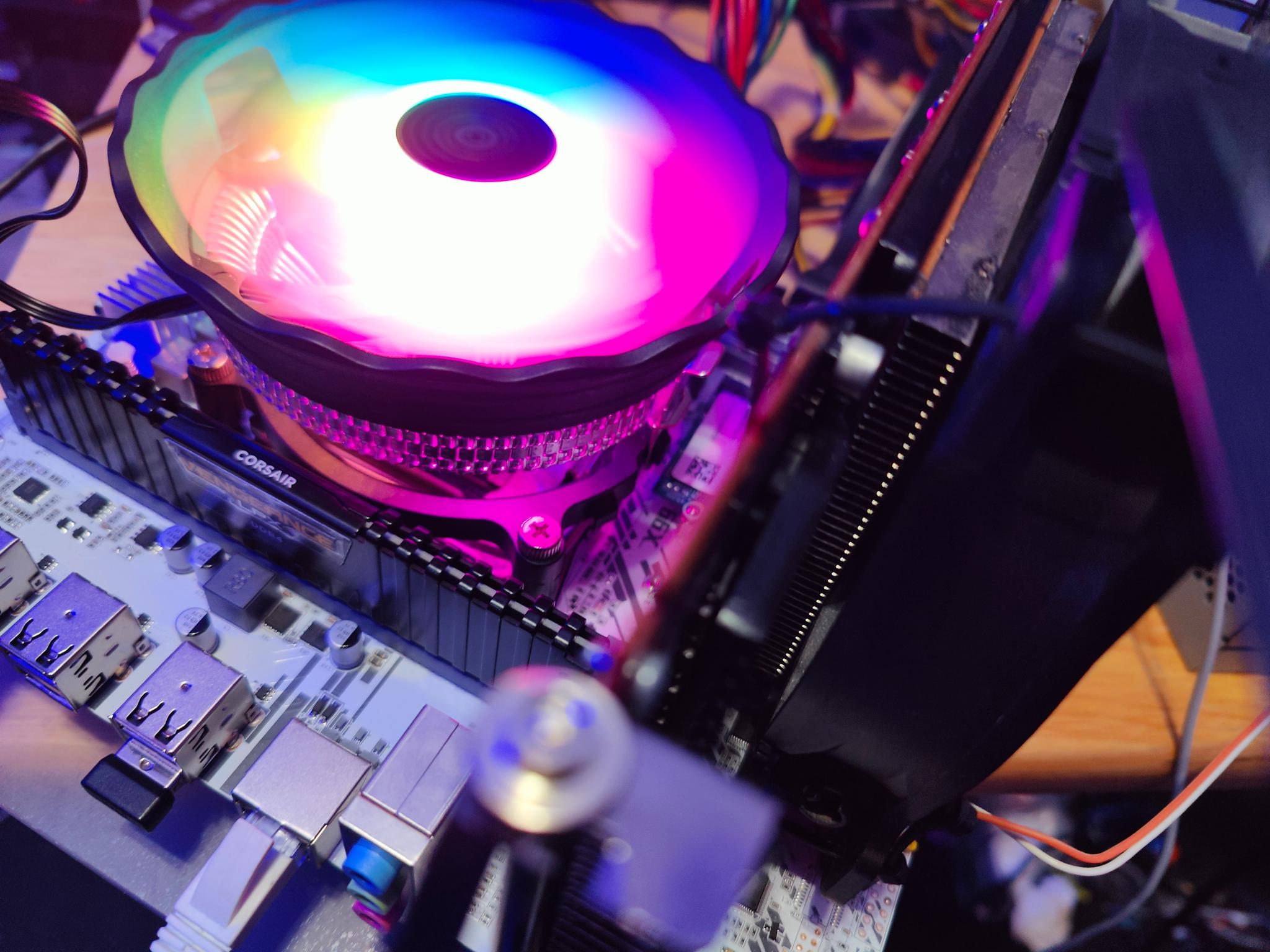 Open Air Xeon 10C 20T E5 2650V3 8GB DDR4 64GB M.2 SATA SSD AMD Firepro S7000 GDDR5 Windows PC