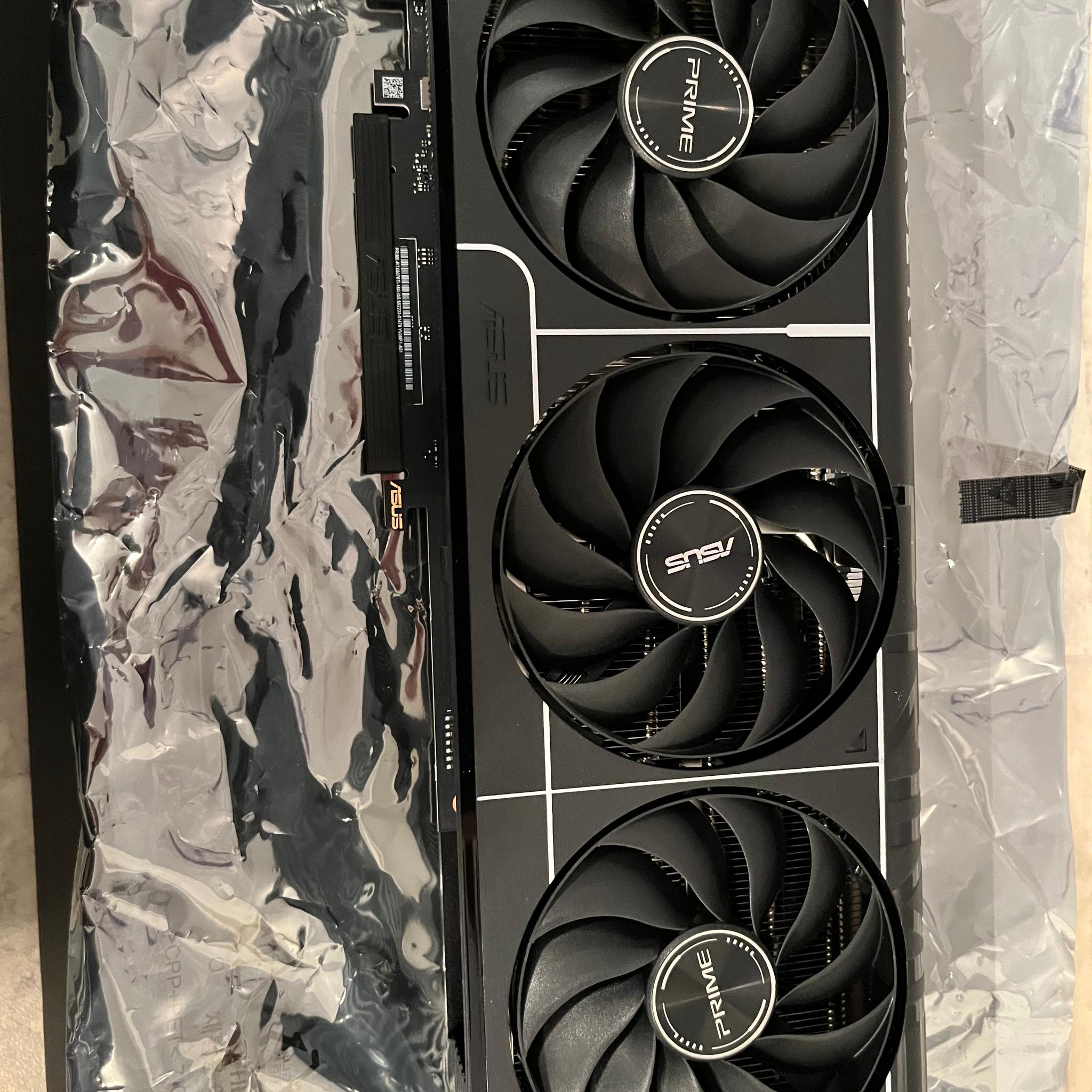 ASUS PRIME GeForce RTX 5070 Ti 16GB GDDR7