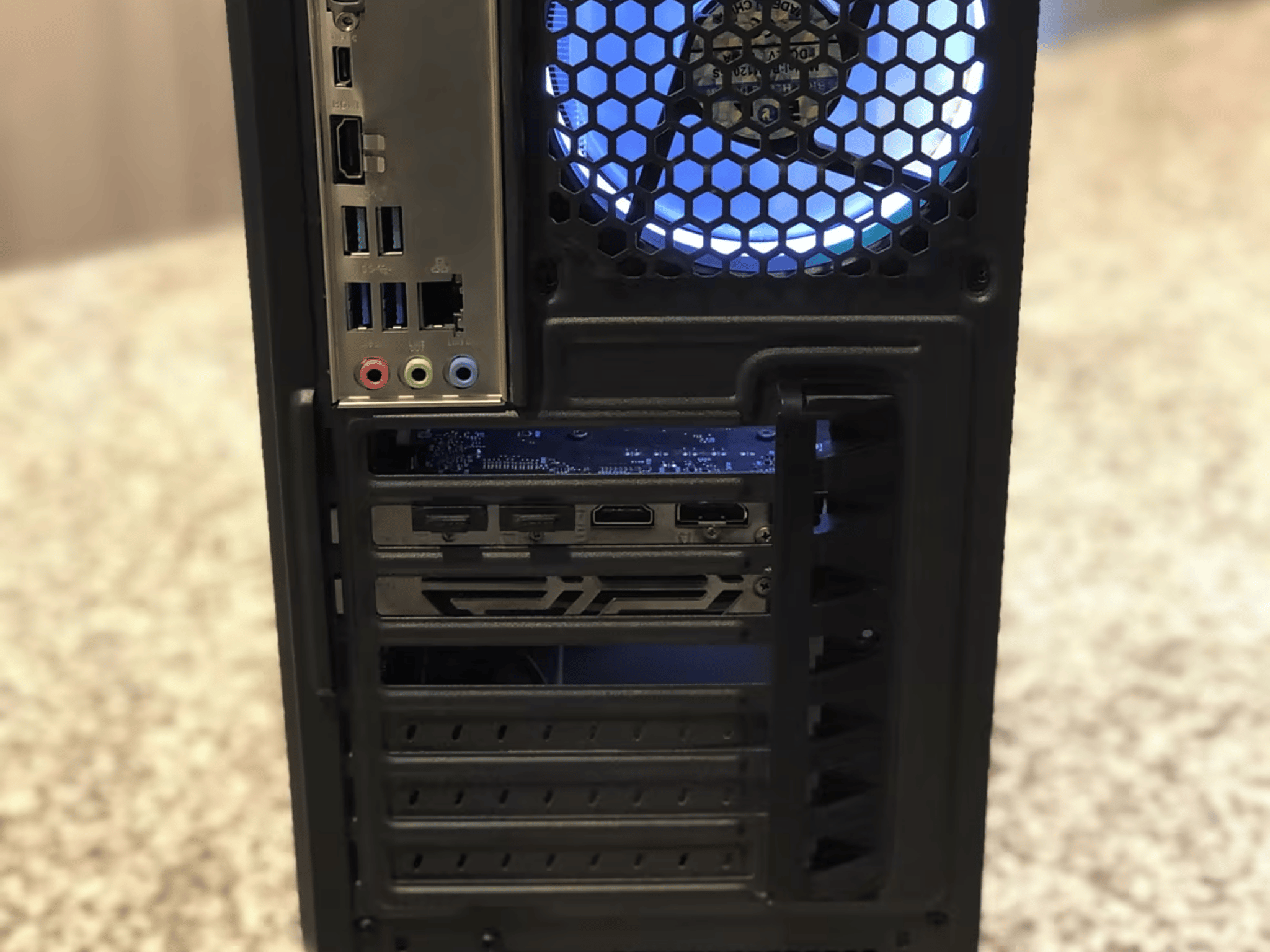 GTX 1650 Super/ Ryzen 5 2600x/ TUF B450 plus Custom PC