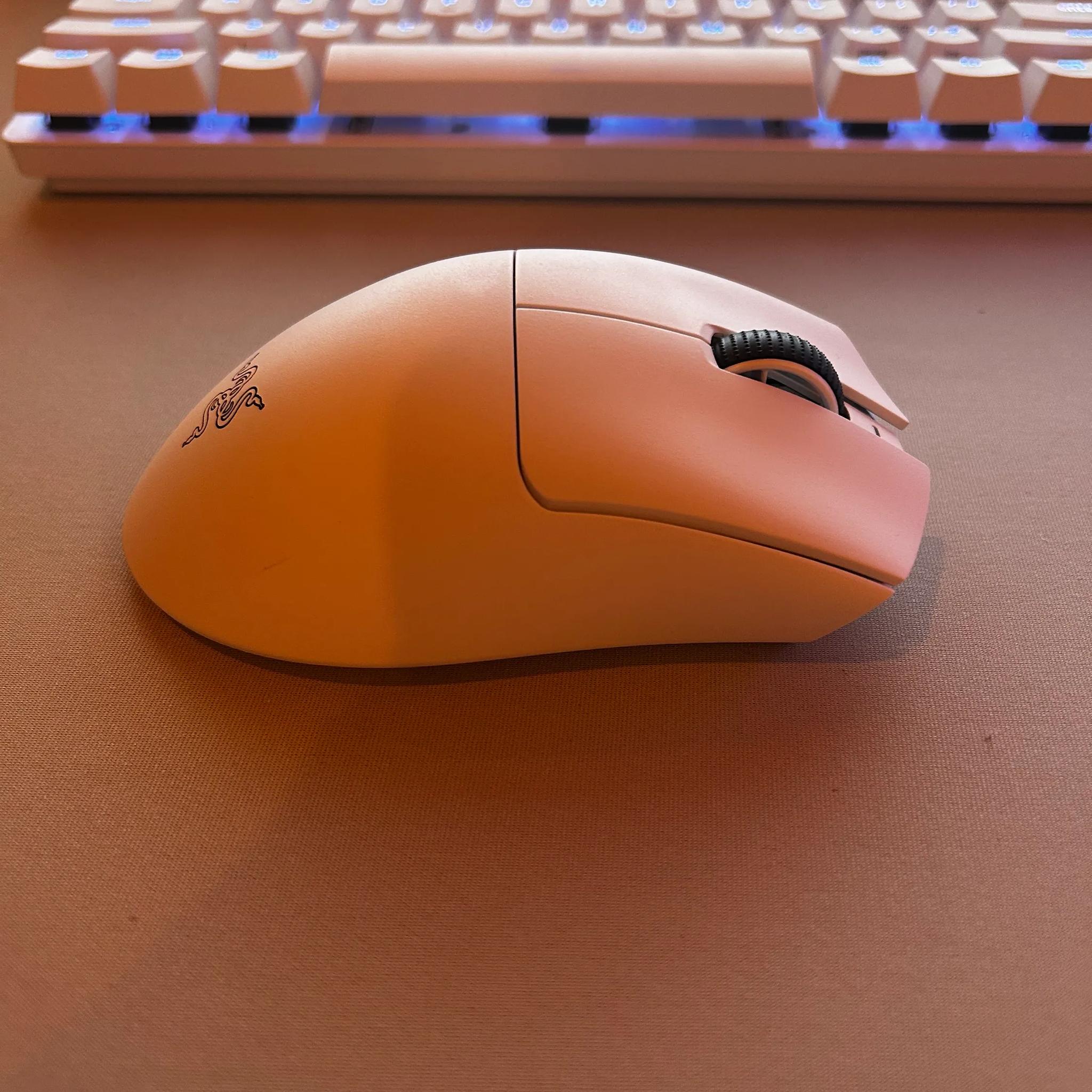 Razer Deathadder V3 Pro - Less than 1 hour of use 