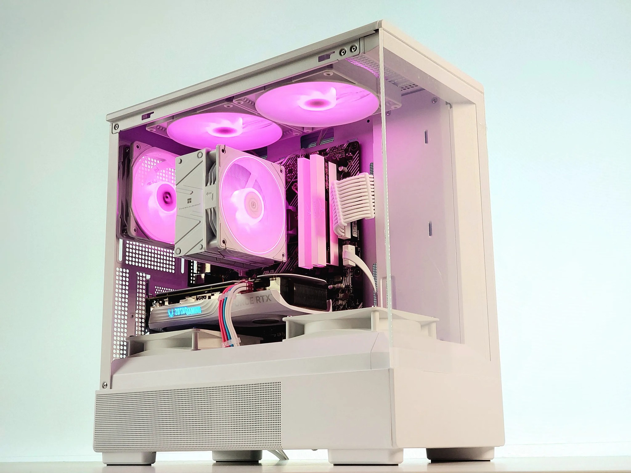 🩷🩵🤍Zen-Oh👑Gaming PC🪐Nvidia RTX 4070 12GB🪐AMD Ryzen 5 5600🪐32GB DDR4🪐 1TB SSD