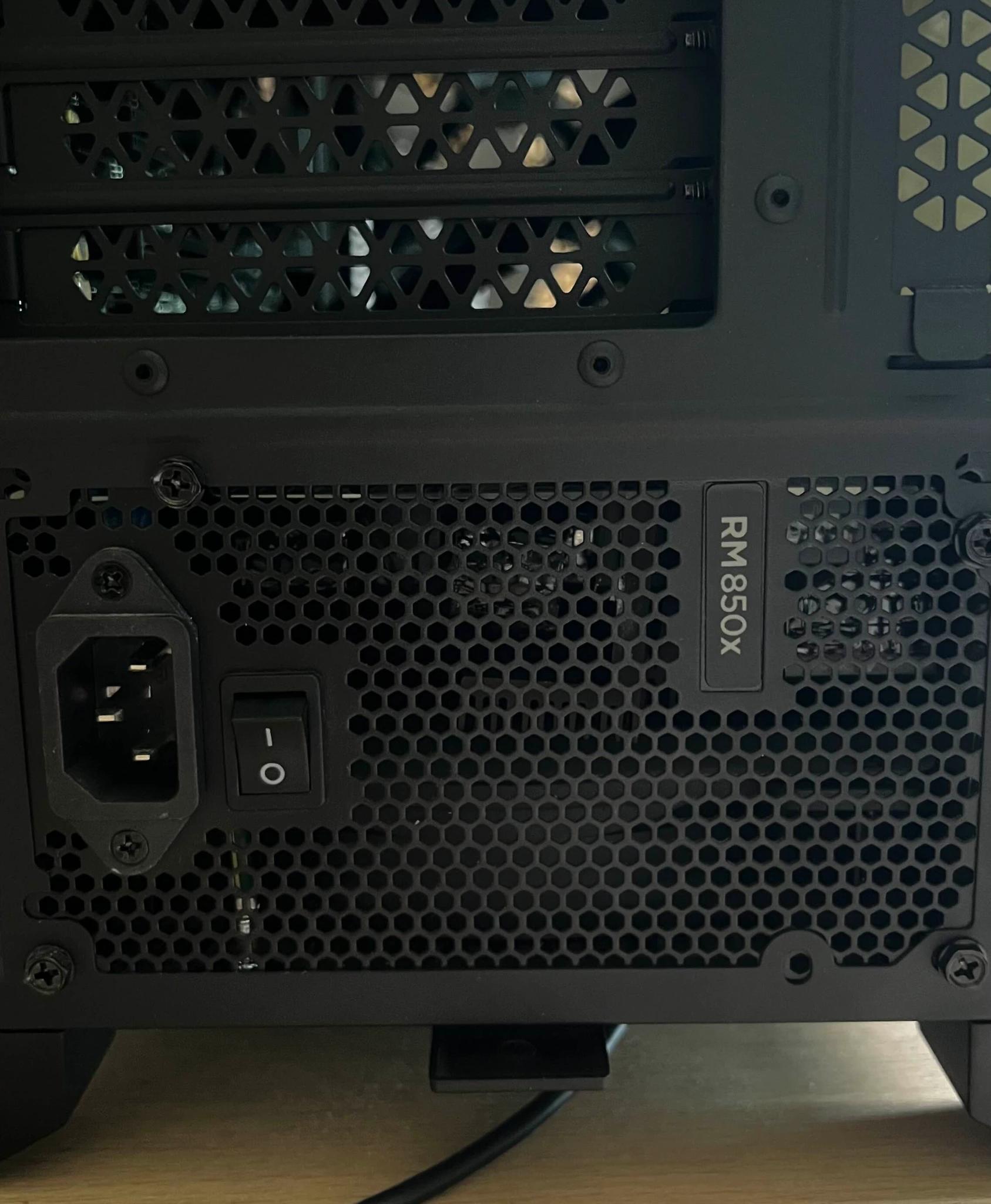 Ryzen 7, RTX 3070 High End Gaming PC