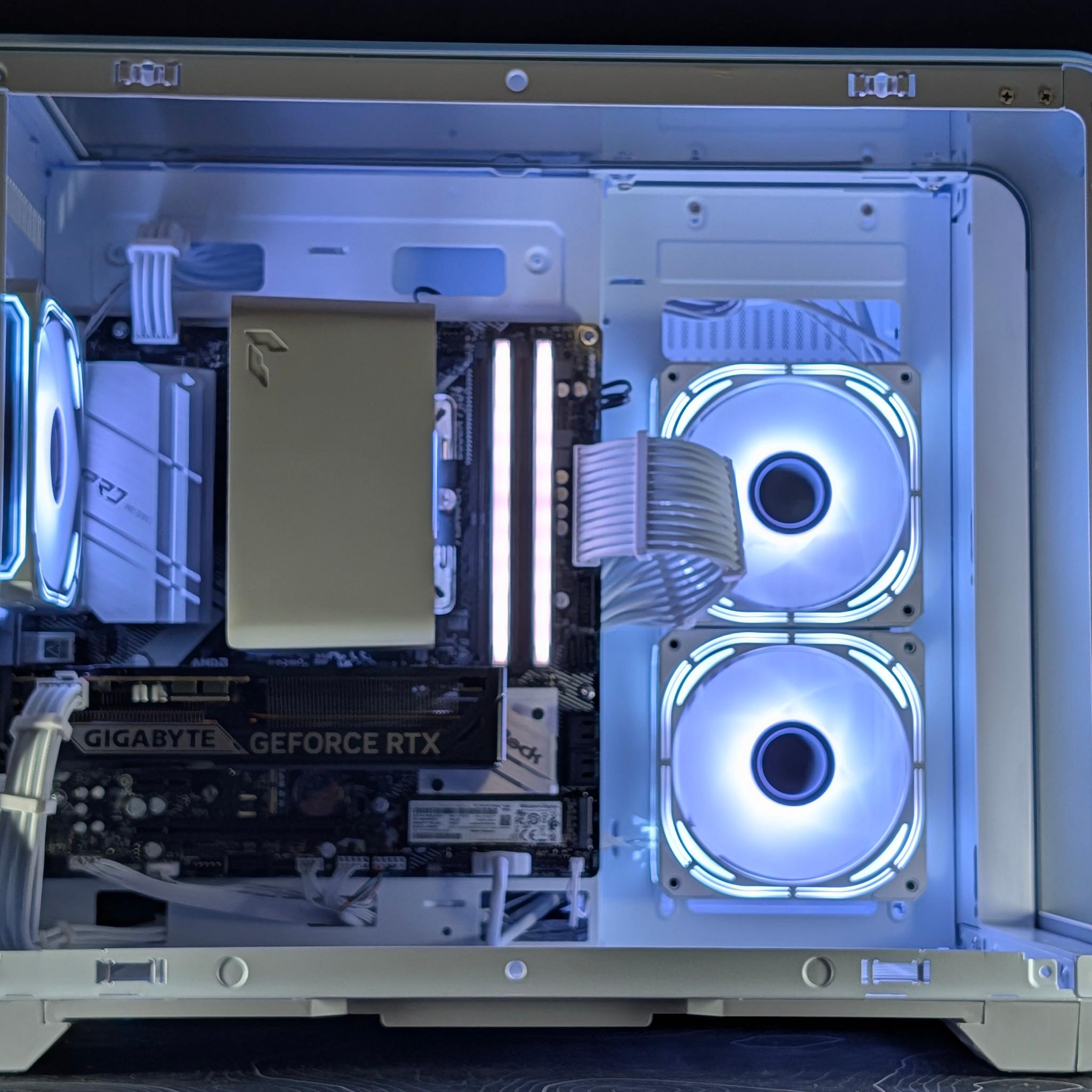 ❄️ Ryzen 5 3600 | RTX 5060 | 16GB DDR4 | 1TB SSD | Gaming PC