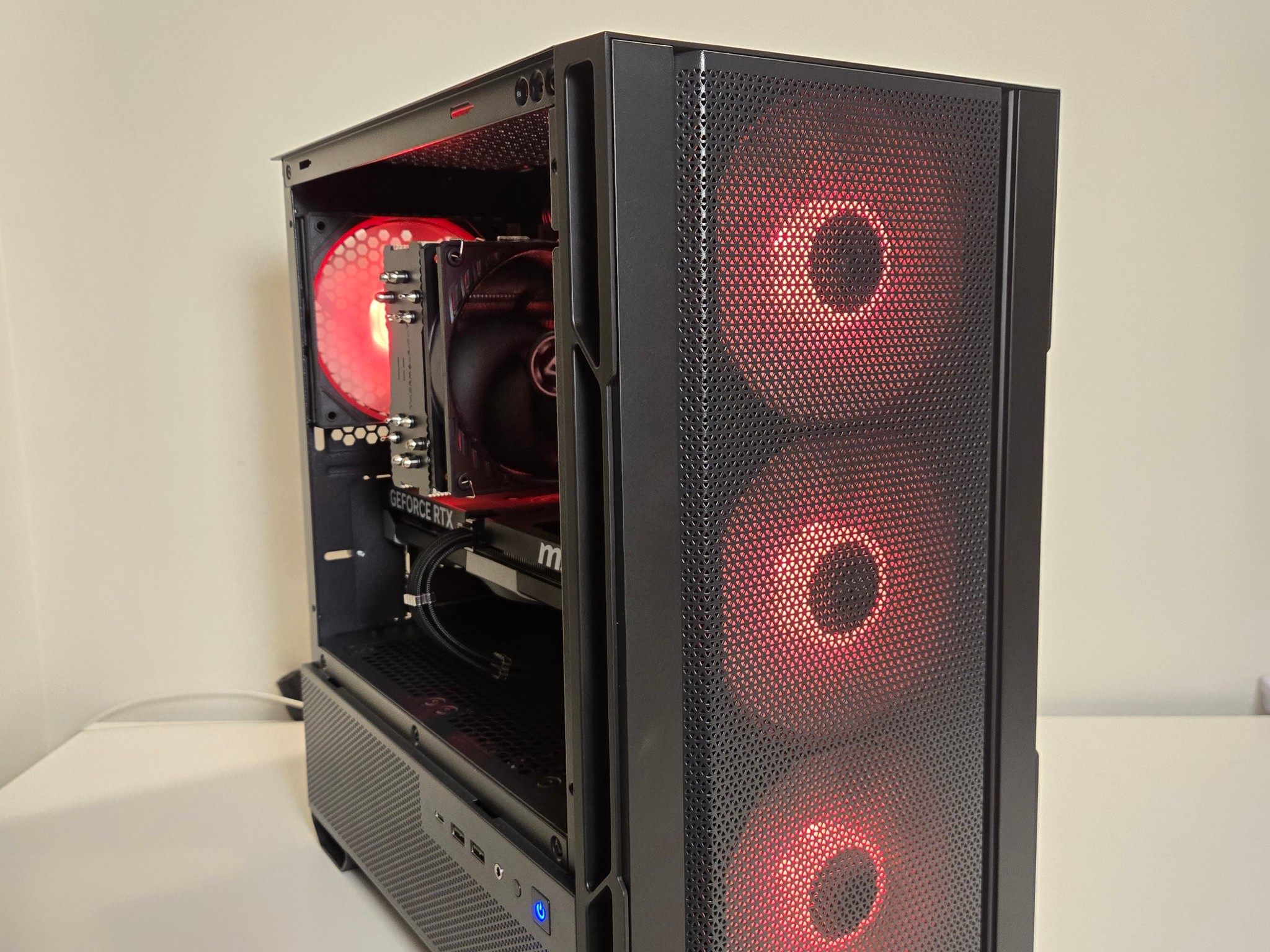 RTX 5060 | Intel i5 13400F | 16gb DDR5 | 512gb NVME 👏🏾