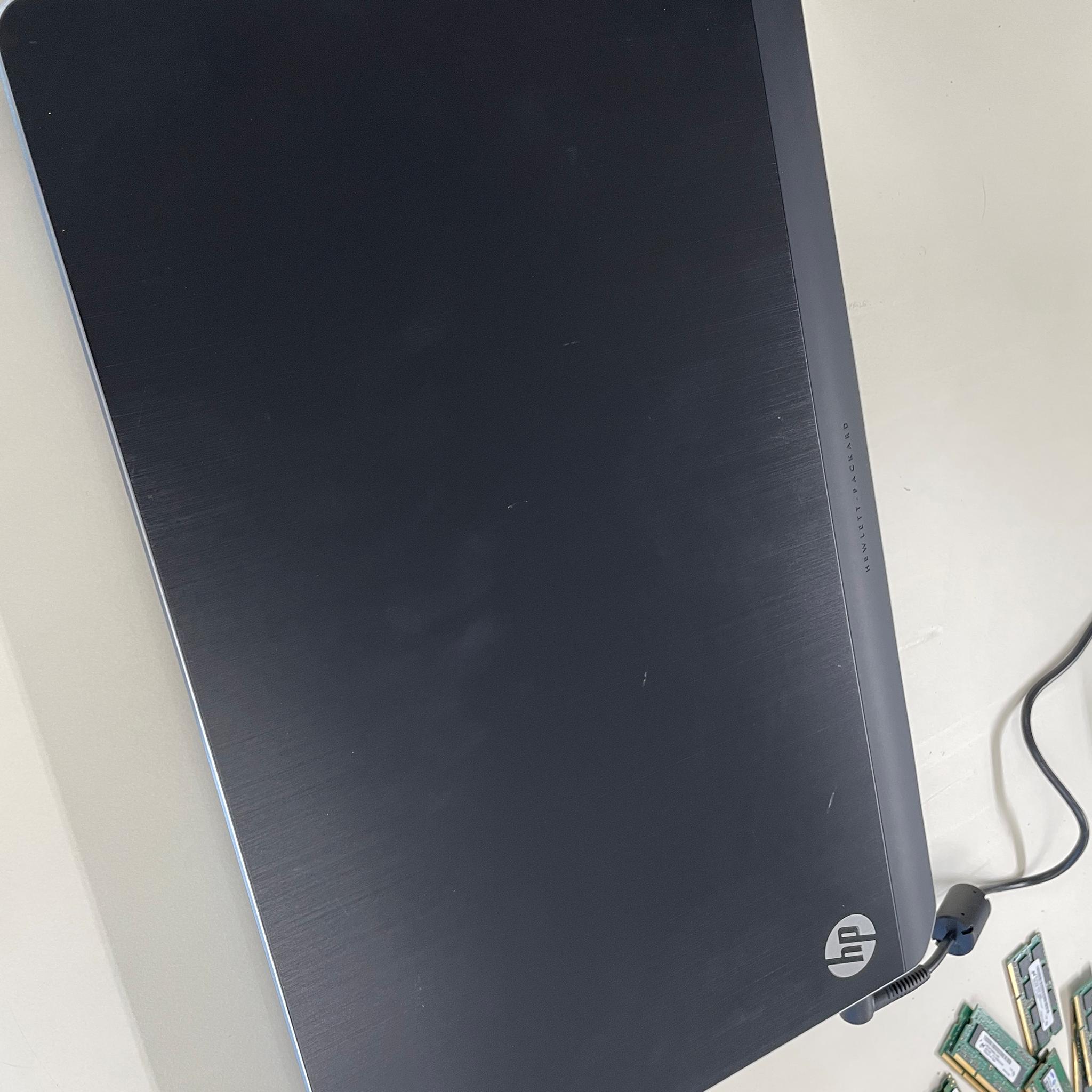 HP Envy dv7