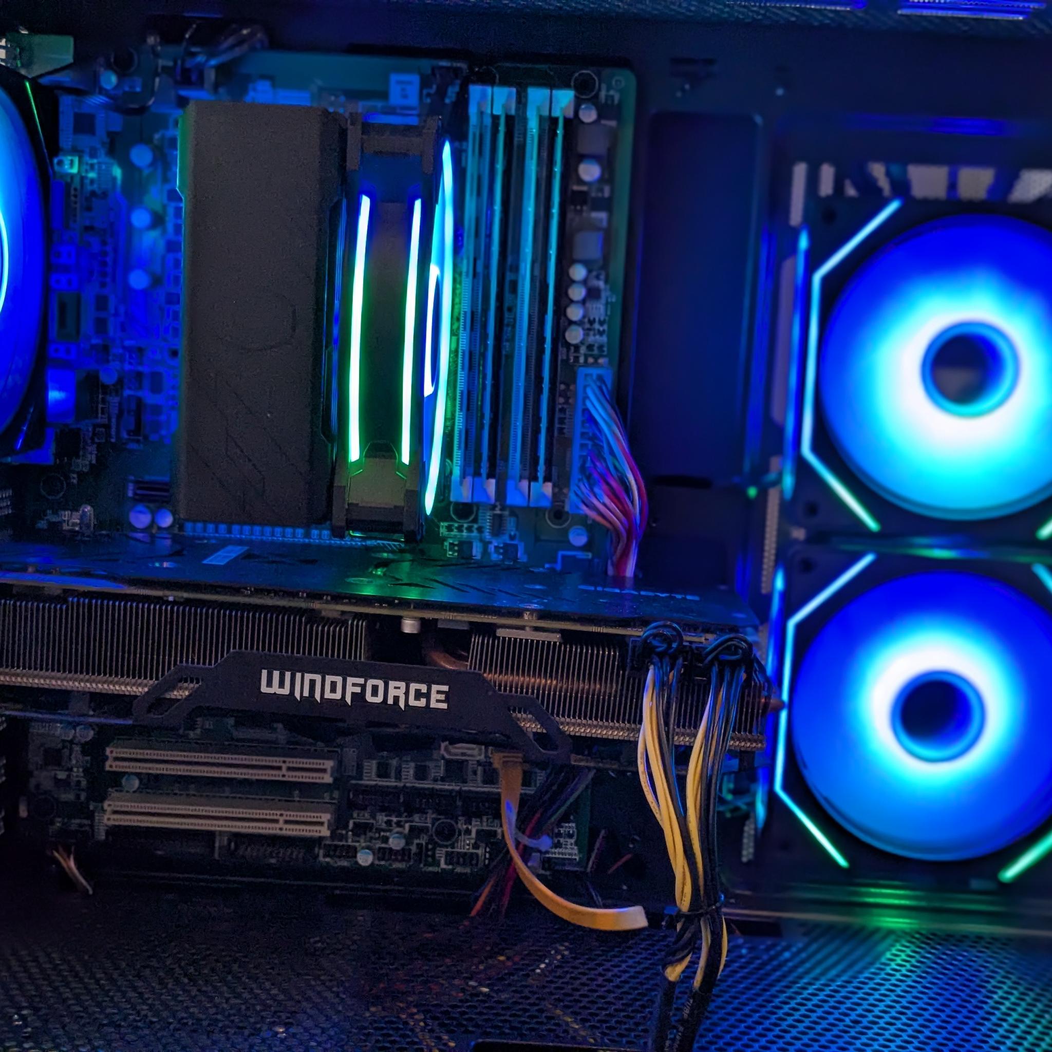 120 FPS Fortnite | 180 Day Warranty | i7-4770, 16GB RAM, AMD R9 Fury, 512GB, Win or Linux