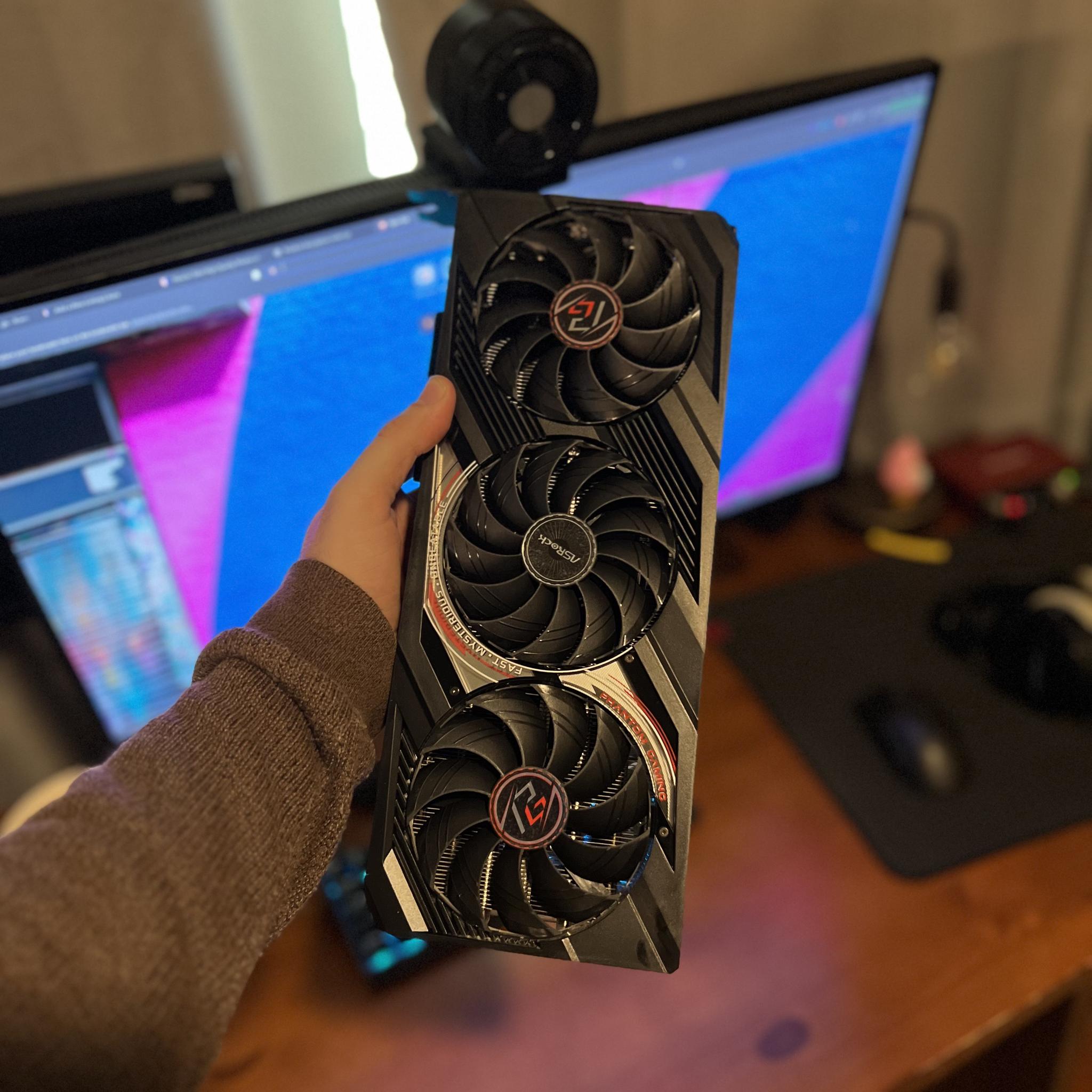 (SALE) RX 7900 XT 20GB GPU