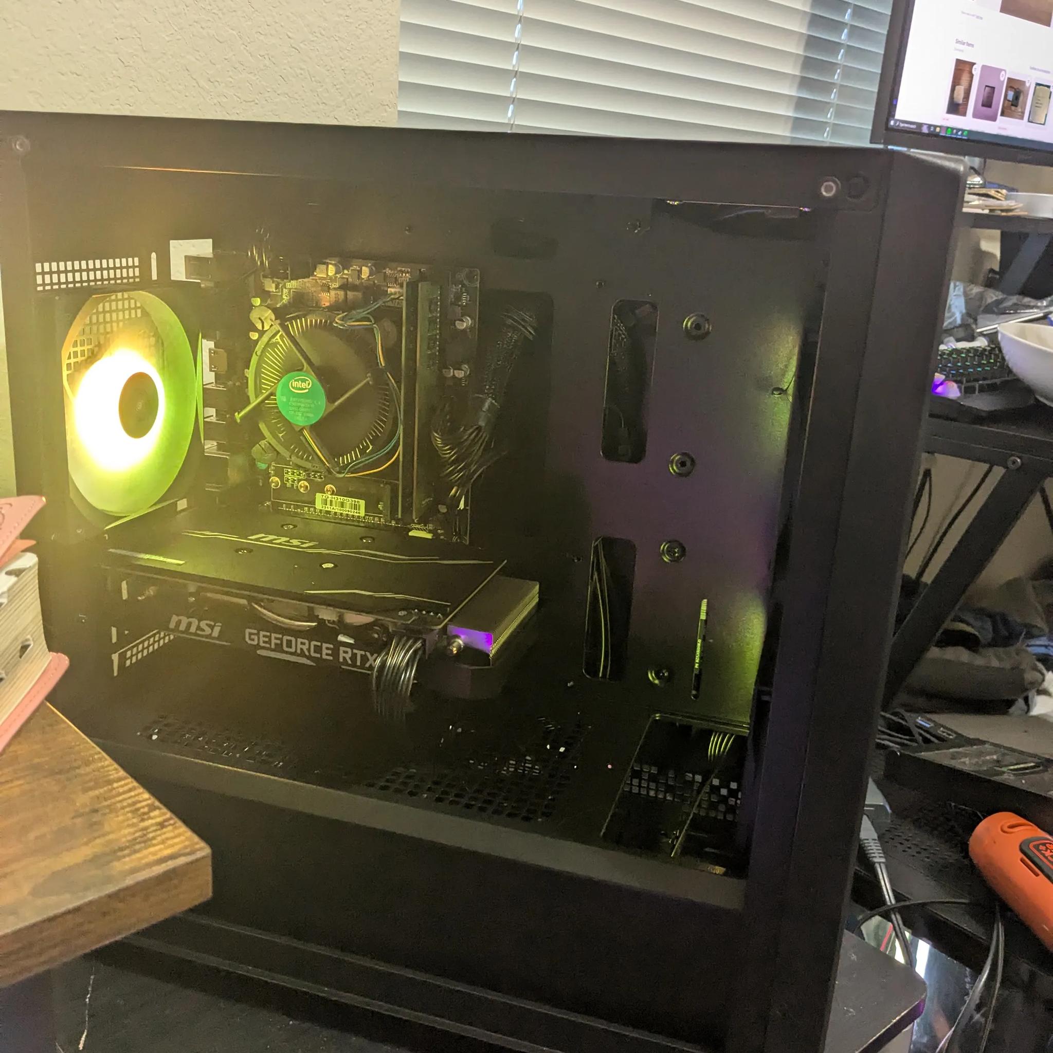 FREE SHIP|| i7-8700, 32GB DDR4, RTX 2060 SUPER 6GB, 500GB Samsung SSD, New PSU, RGB, Wifi, Win10