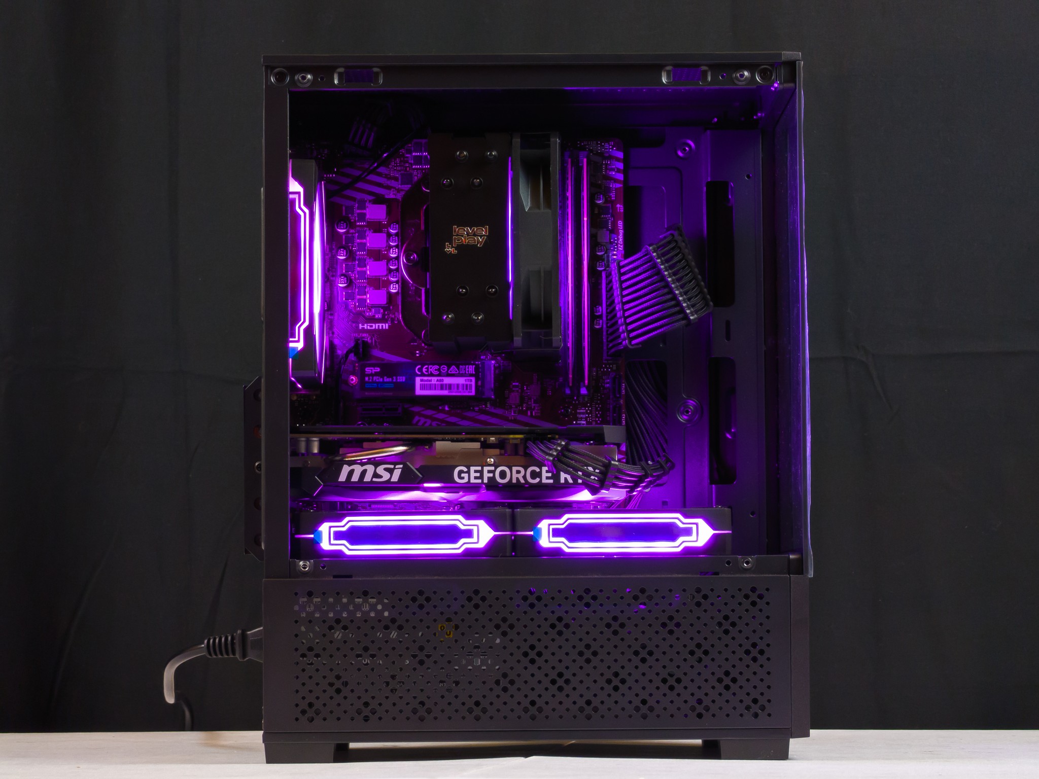 💜🖤 RTX 4060 / Ryzen 7 3700X / 32GB Gaming PC 🖤💜