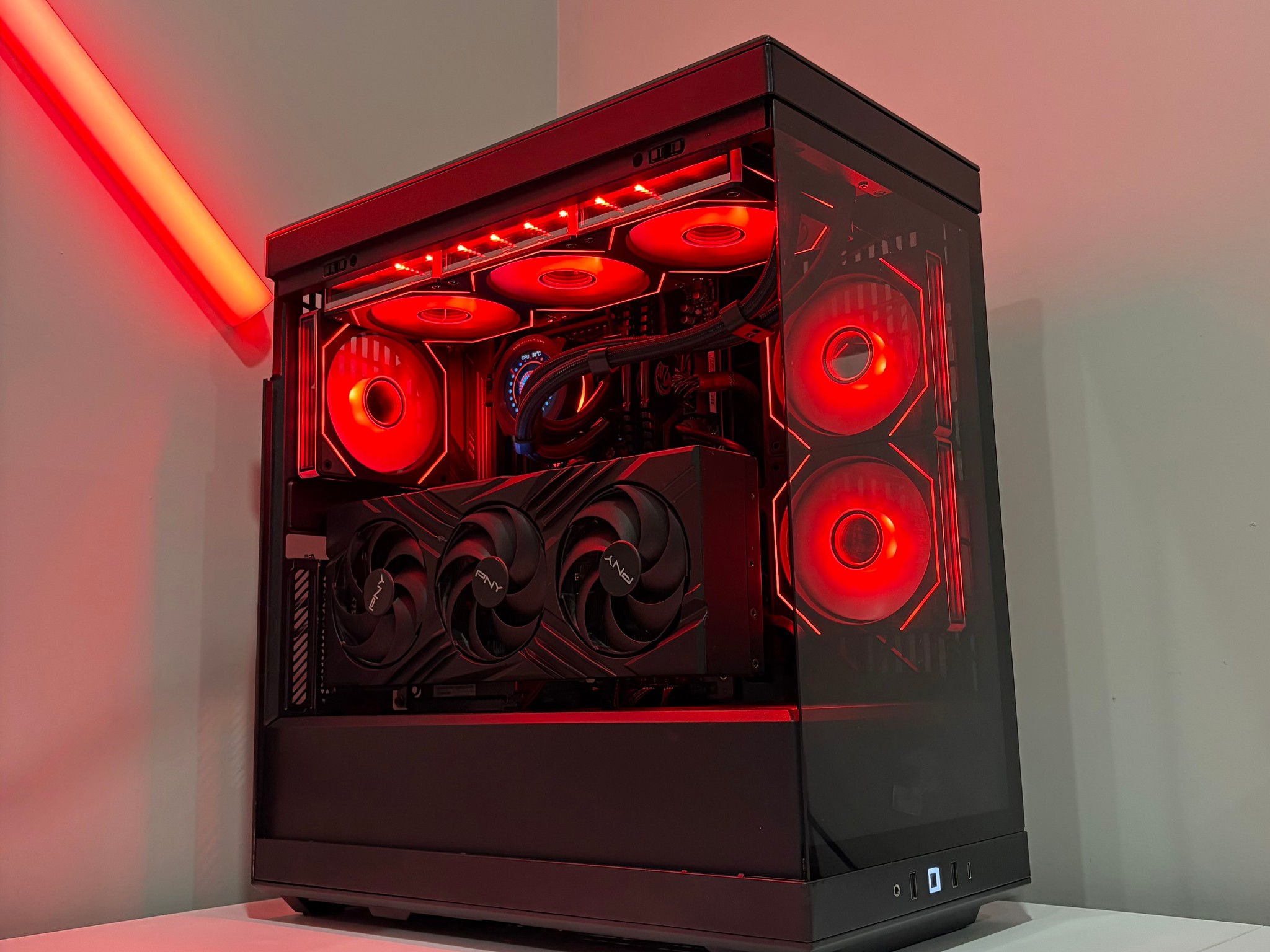 RTX 4080 Super | Ryzen 7 9800X3D | 32GB DDR5 RAM | Gaming PC