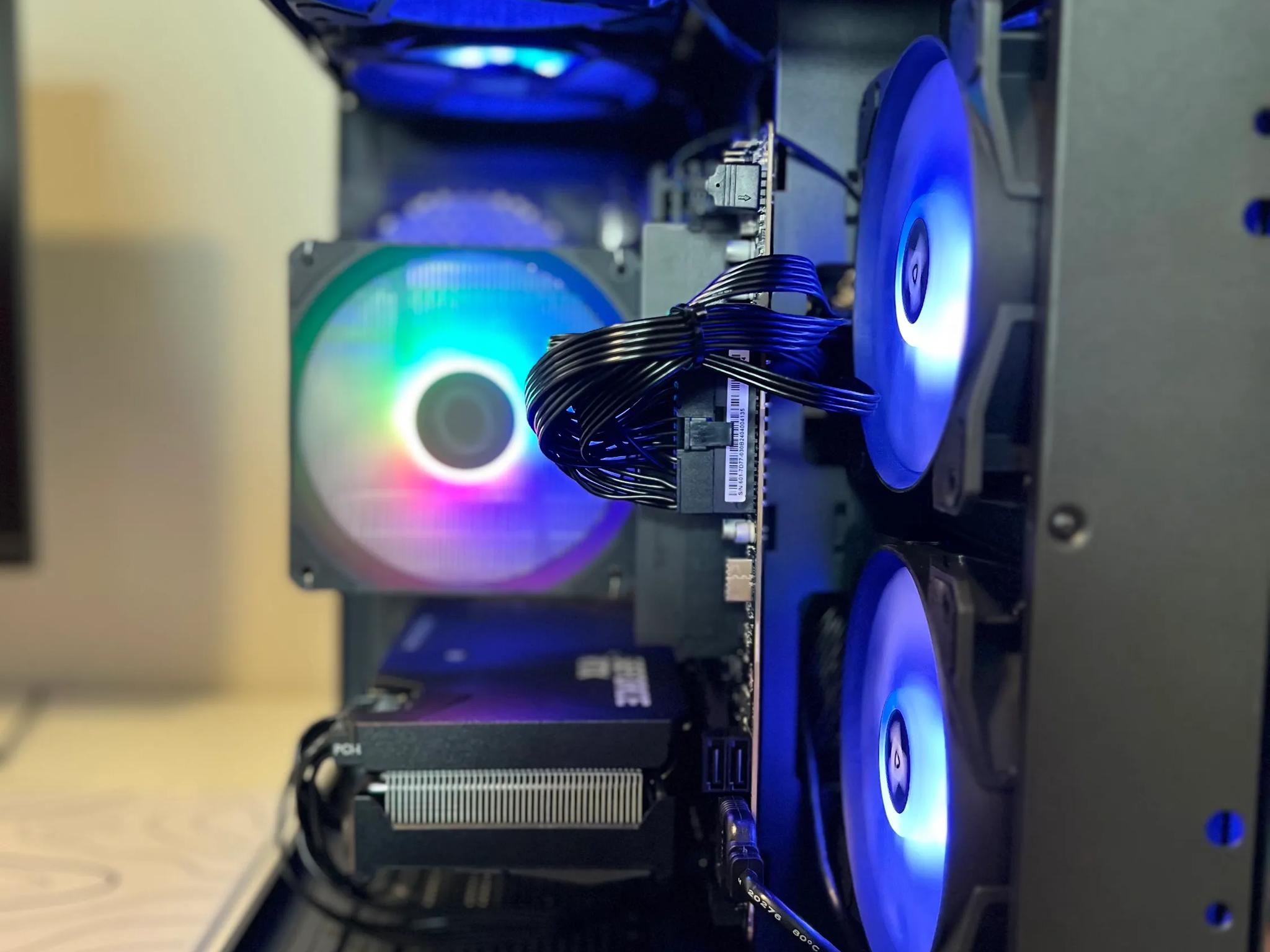 !Gaming PC! Mid Range Beast! Nvidia RTX 3070 & AMD Ryzen 7 7700. 16 GB DDR5 5600 Mhz & 1 TB...