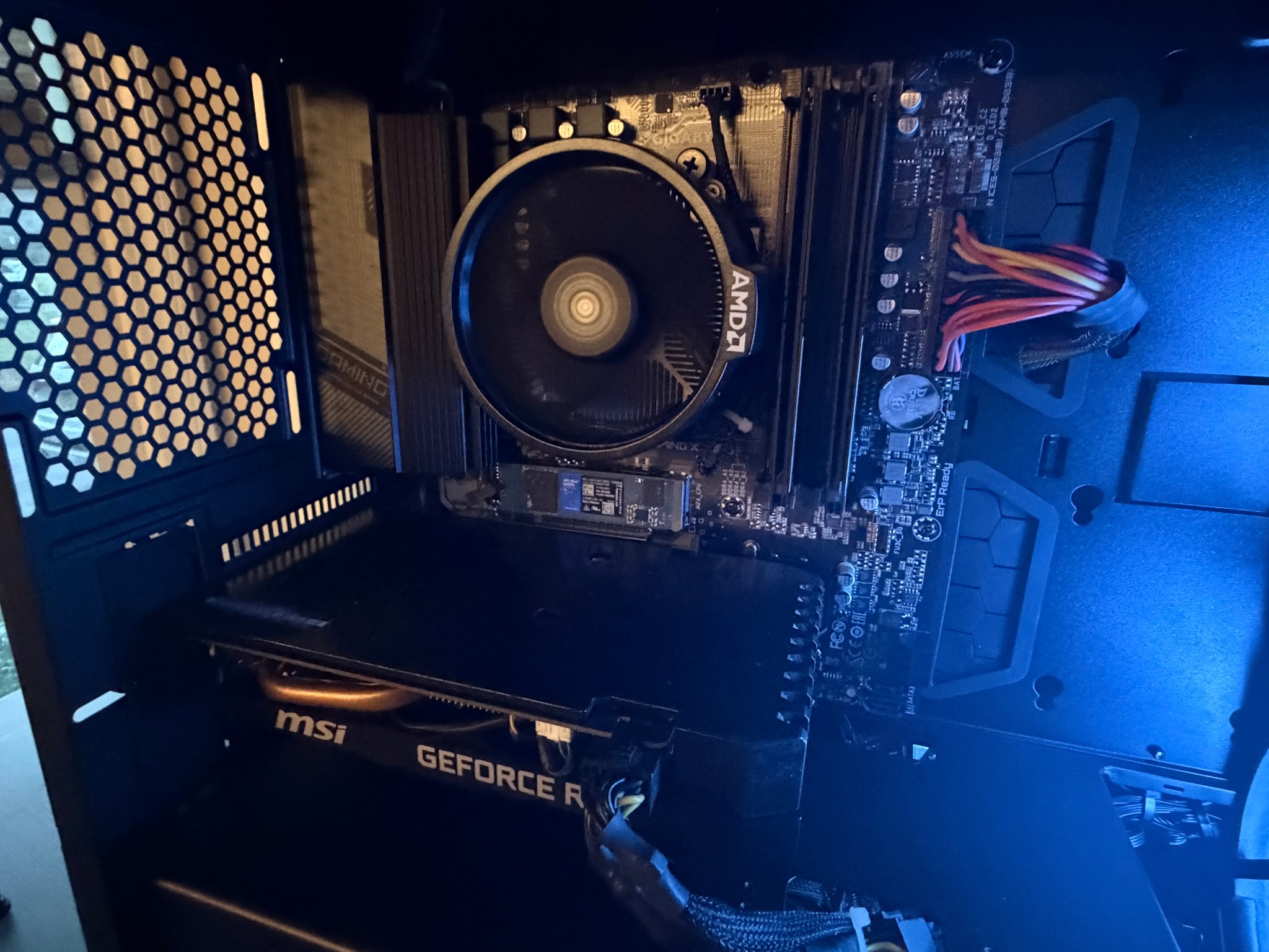 Dark Pulse - Ryzen 5 5500 & GeForce RTX 2060