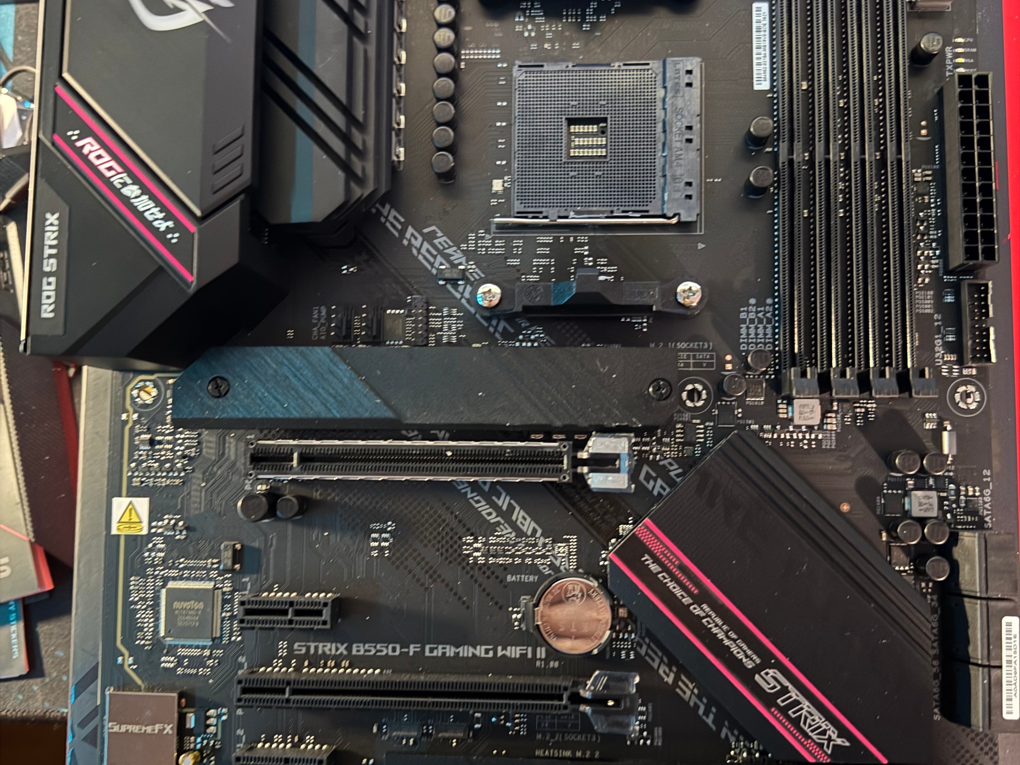 Ryzen 7 5800X3D, Asus ROG Strix B550-F Gaming WiFi 2, and 32 GB RAM combo