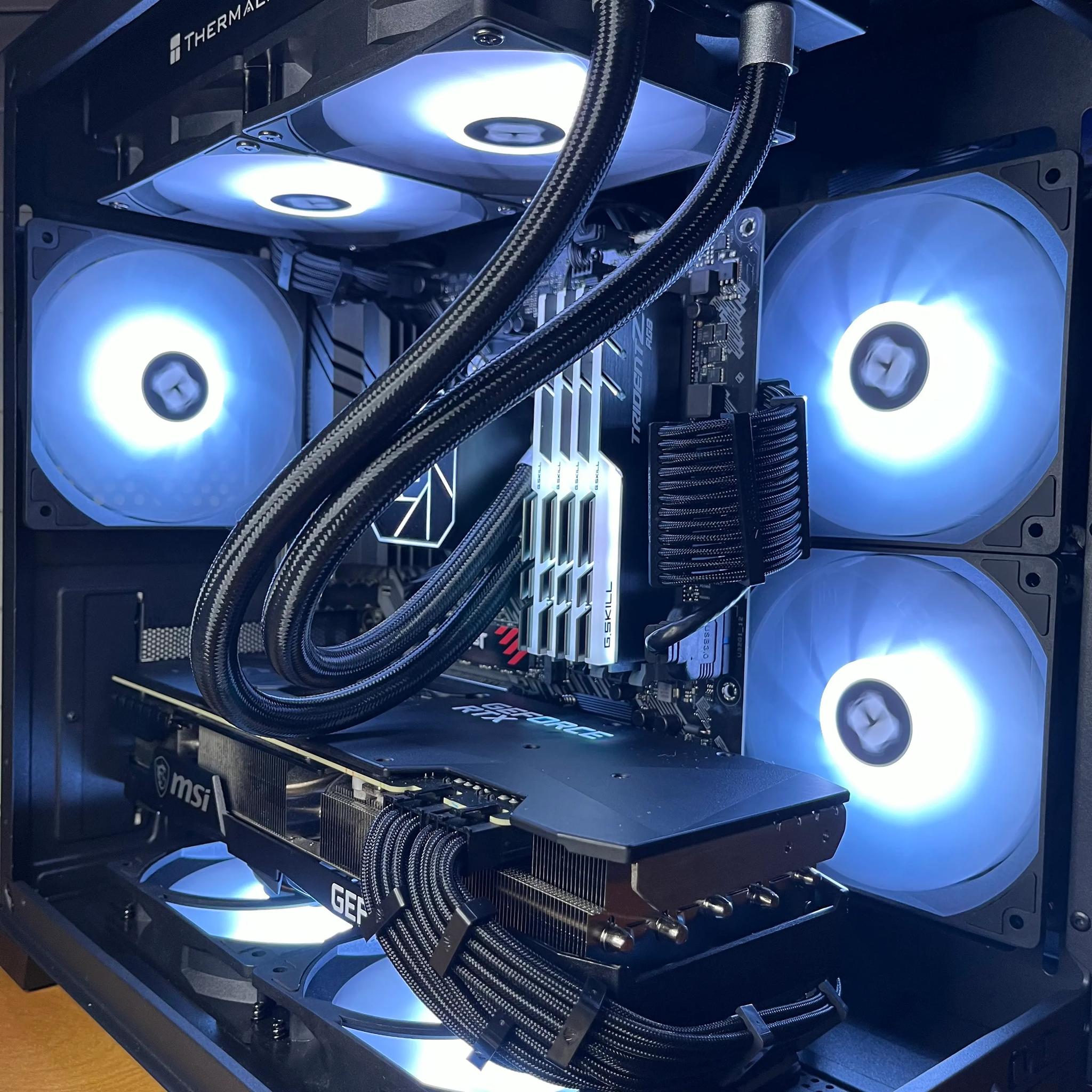 Clone 1 - Custom Gaming PC - RTX 3080 / R5 5600G / 32GB DDR4 / 1TB Gen3 NVMe