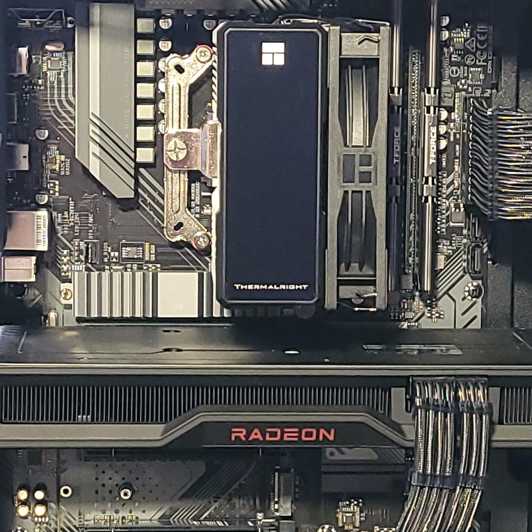 RYZEN 5 5600 | RX 6750XT | 32GB RAM | 1TB STORAGE | WINDOWS 11 ACTIVATED