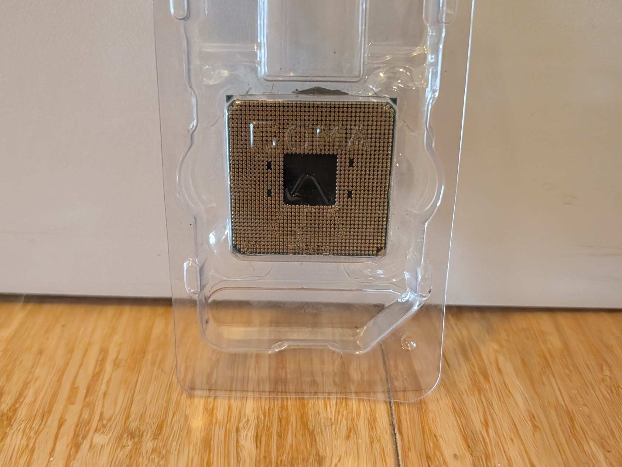 AMD Ryzen 3 2200G