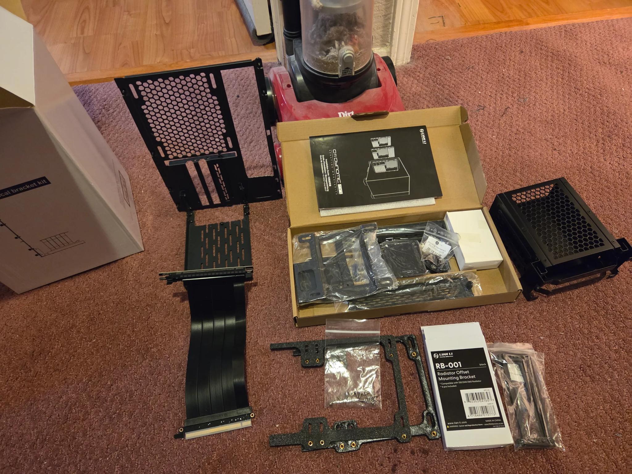 Lian Li 011 Mini Black w/ EK Distro Plate and Extras