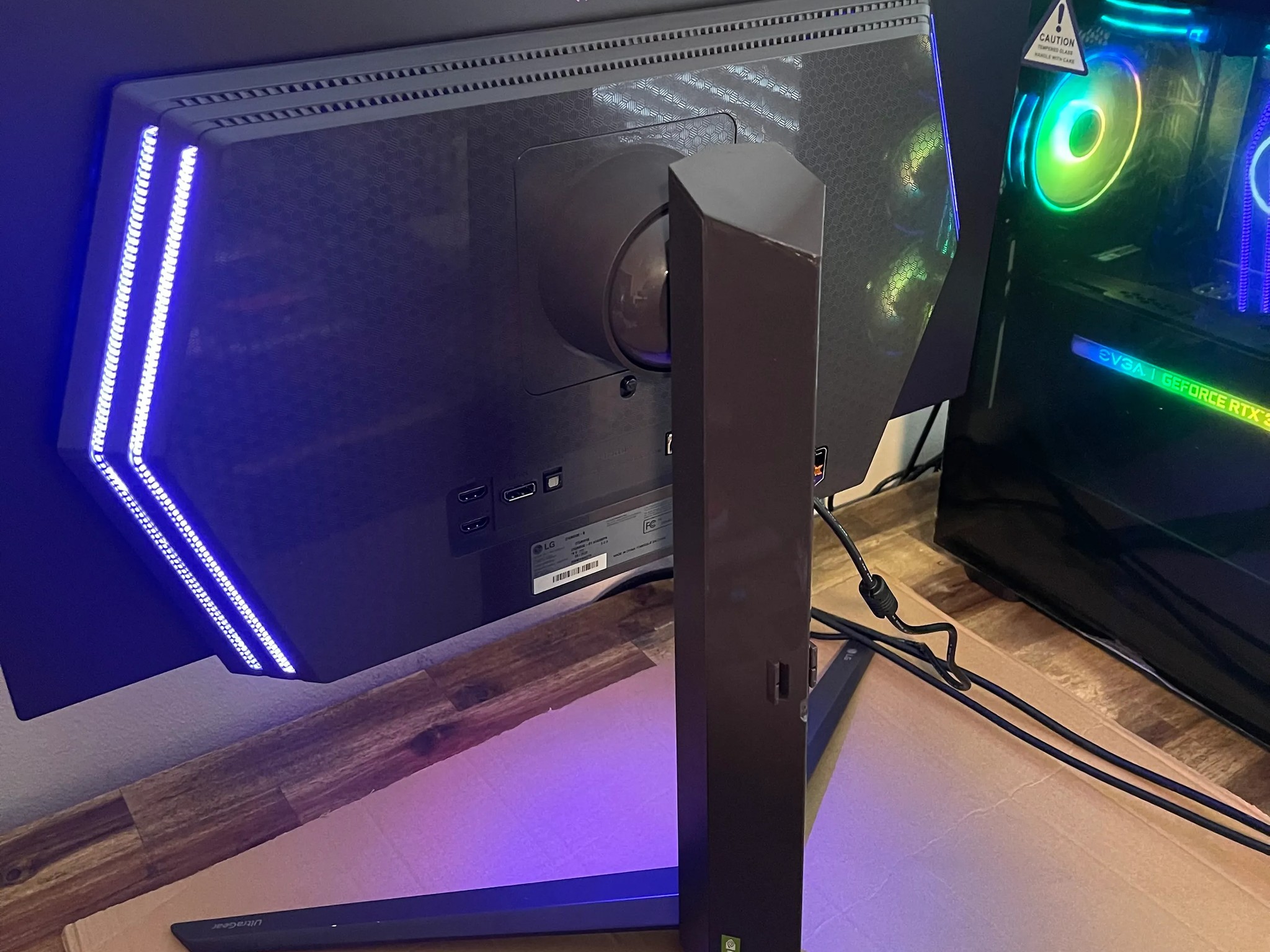 LG 27" UltraGear OLED 2k 240Hz Gaming Monitor
