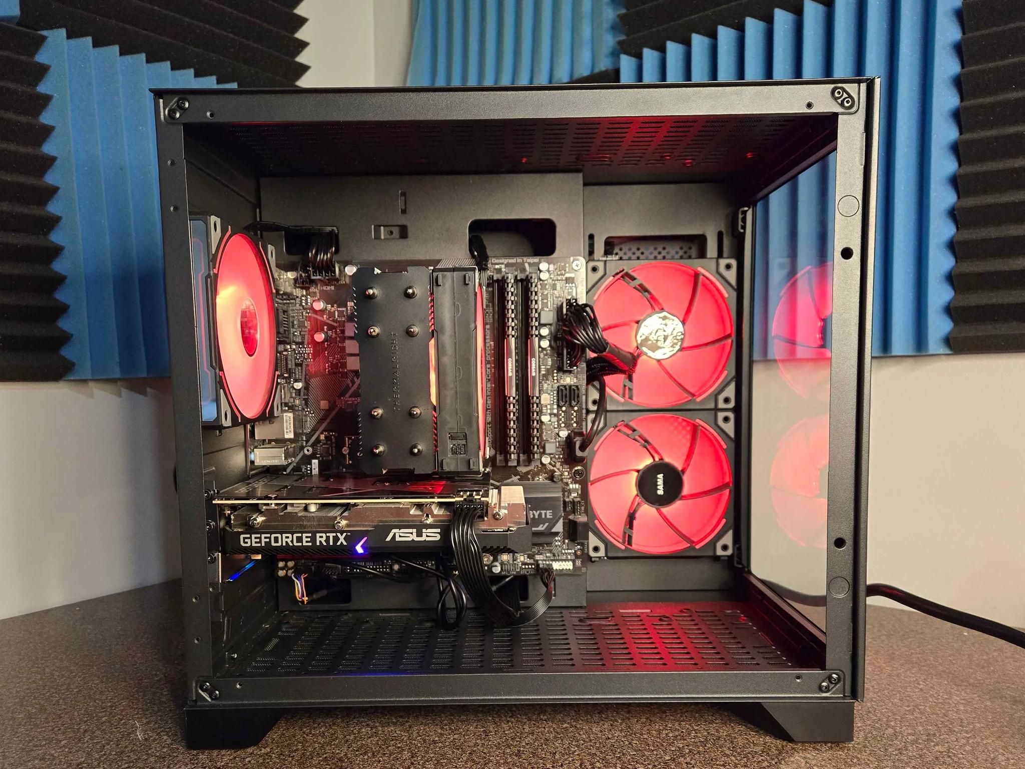 Mondrian: 10400F 3060TI 32GB cubist gaming build