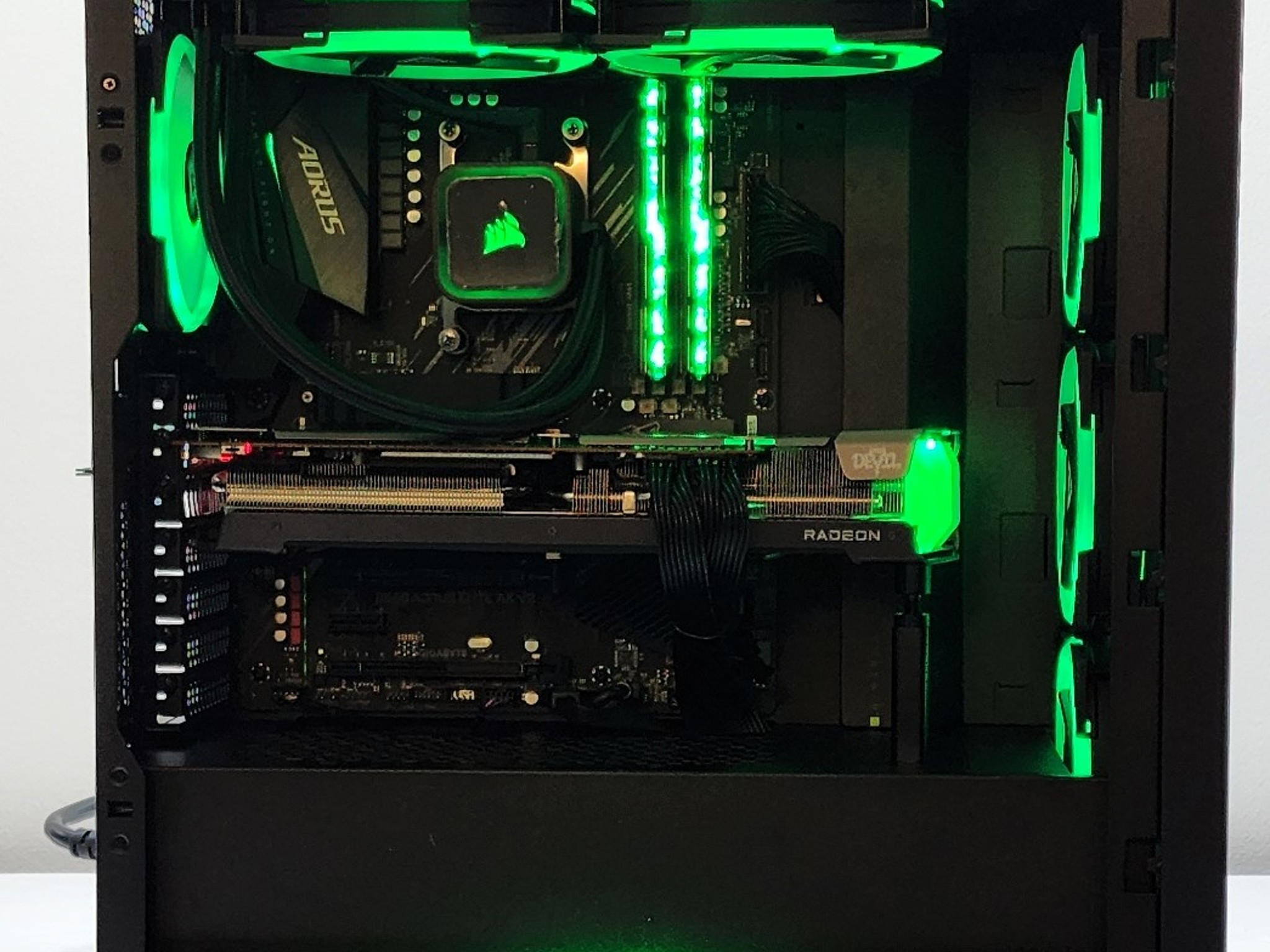 NEW Corsair Liquid Cooled 1440P Gaming PC - 5600X - 6700XT - READ DESCRIPTION!!!