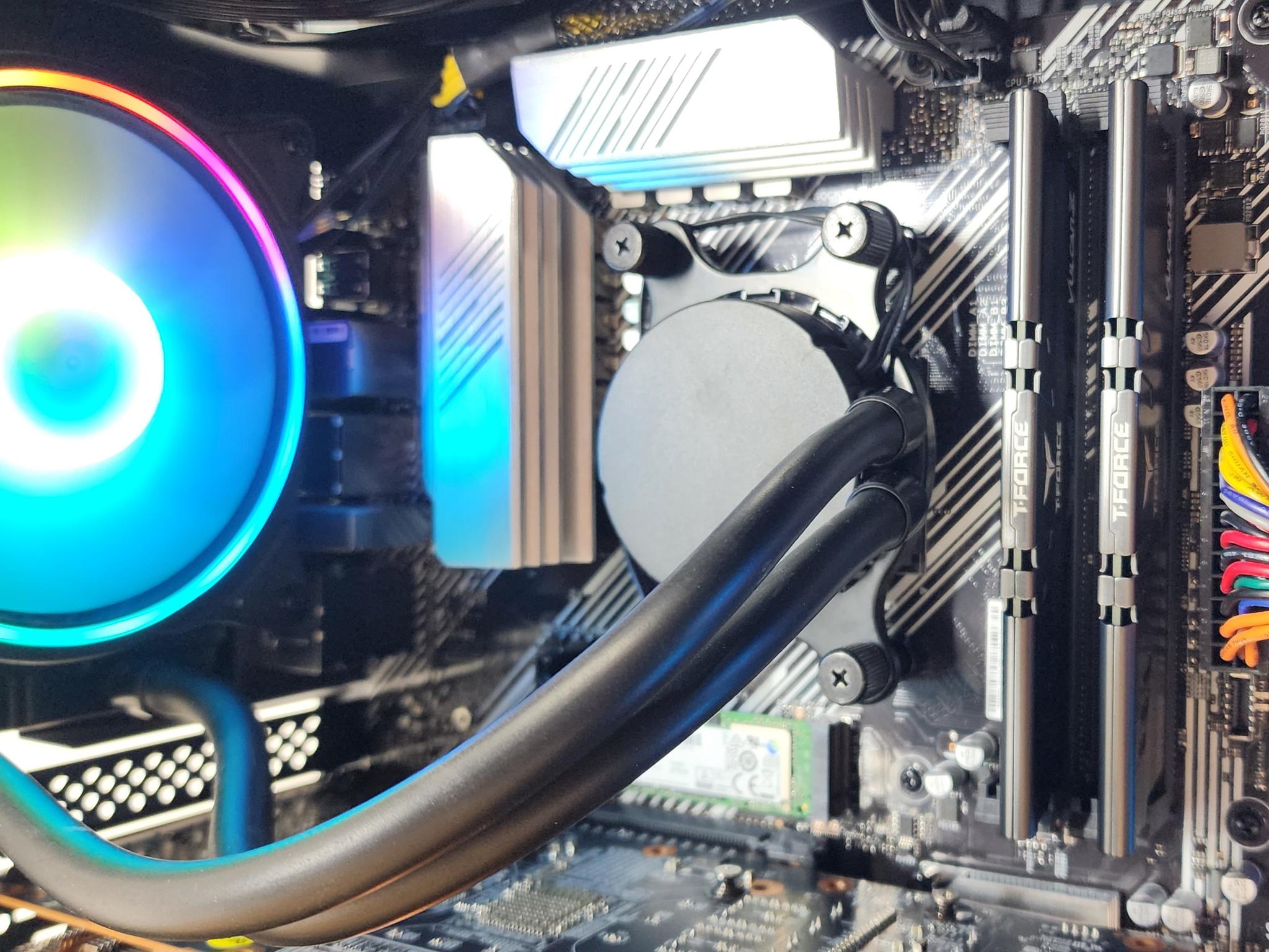 Gaming PC Ryzen 7 3700X 16GB RAM 512GB SSD RX 6700 10GB Windows 11 Computer