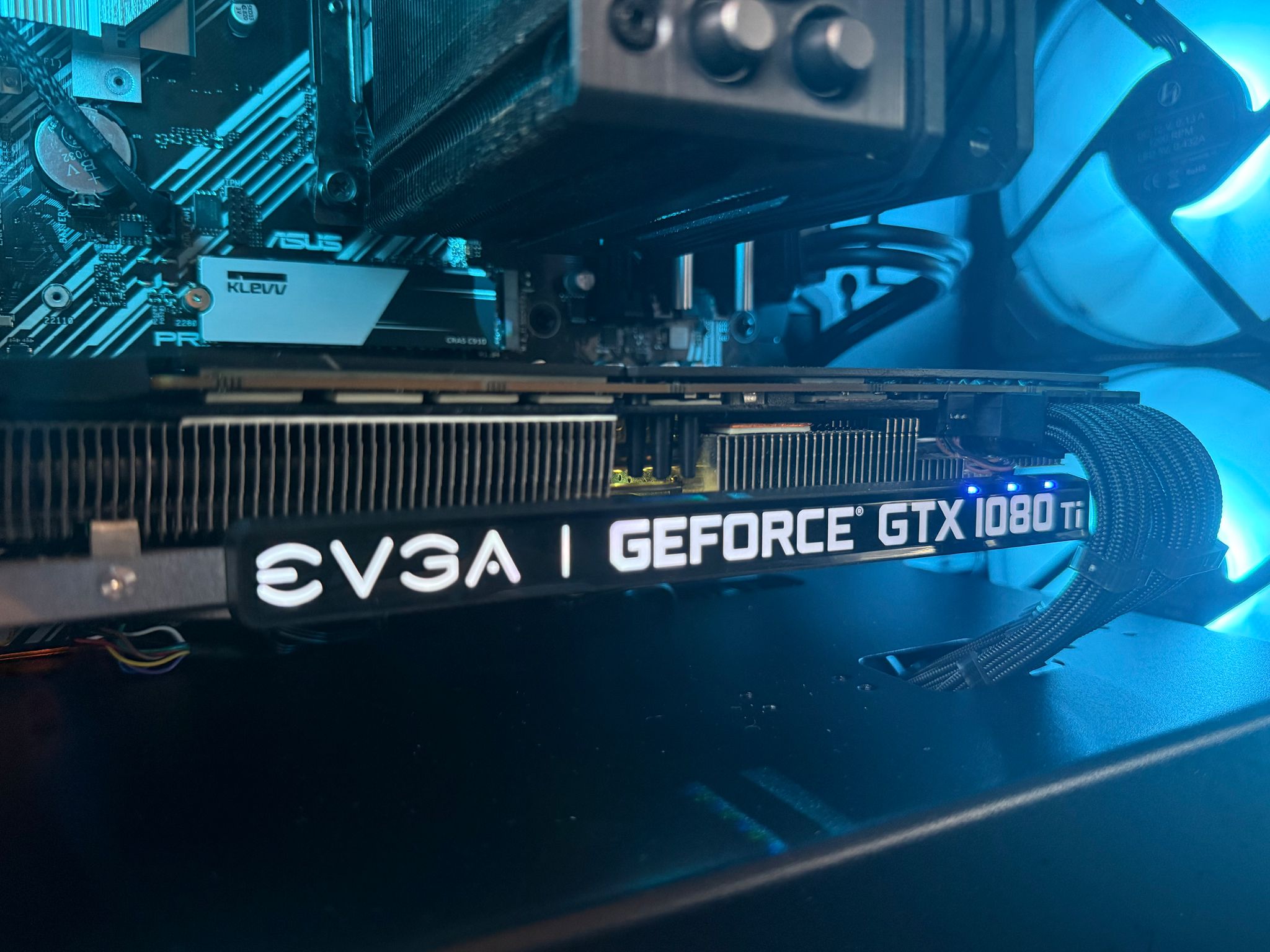 Entry 1440p Gaming PC - GTX 1080 Ti | Ryzen 5 5500 | 16GB DDR4 | 2TB NVMe