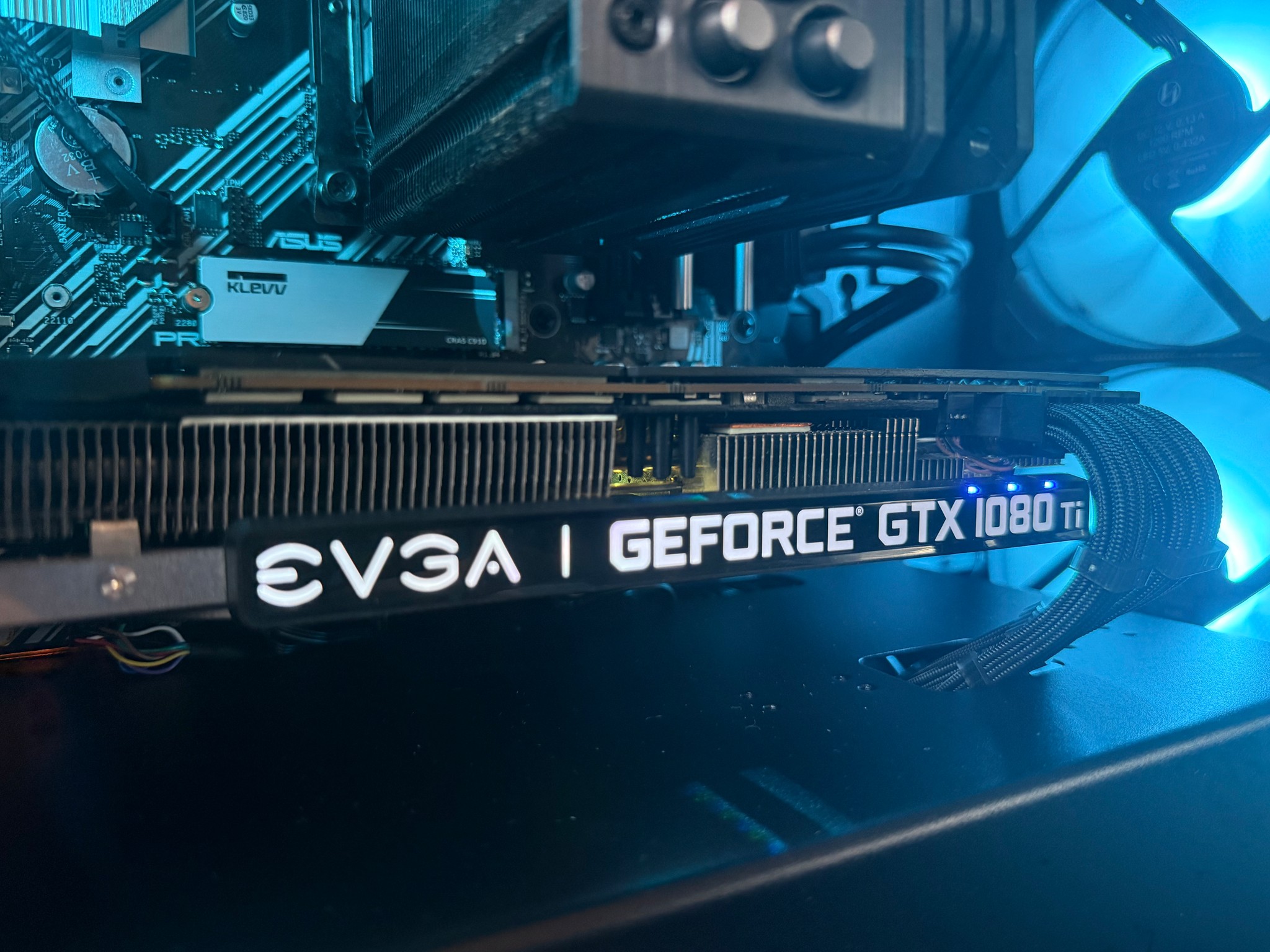 Entry 1440p Gaming PC - GTX 1080 Ti | Ryzen 5 5500 | 16GB DDR4 | 2TB NVMe